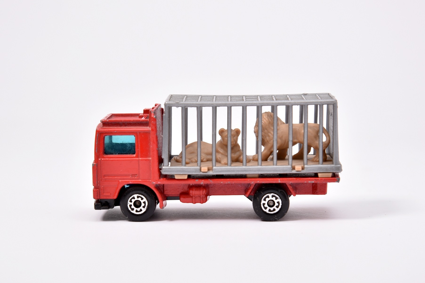 Játékautó, Matchbox, oroszlánszállító kamion (Óbudai Múzeum CC BY-NC-SA)