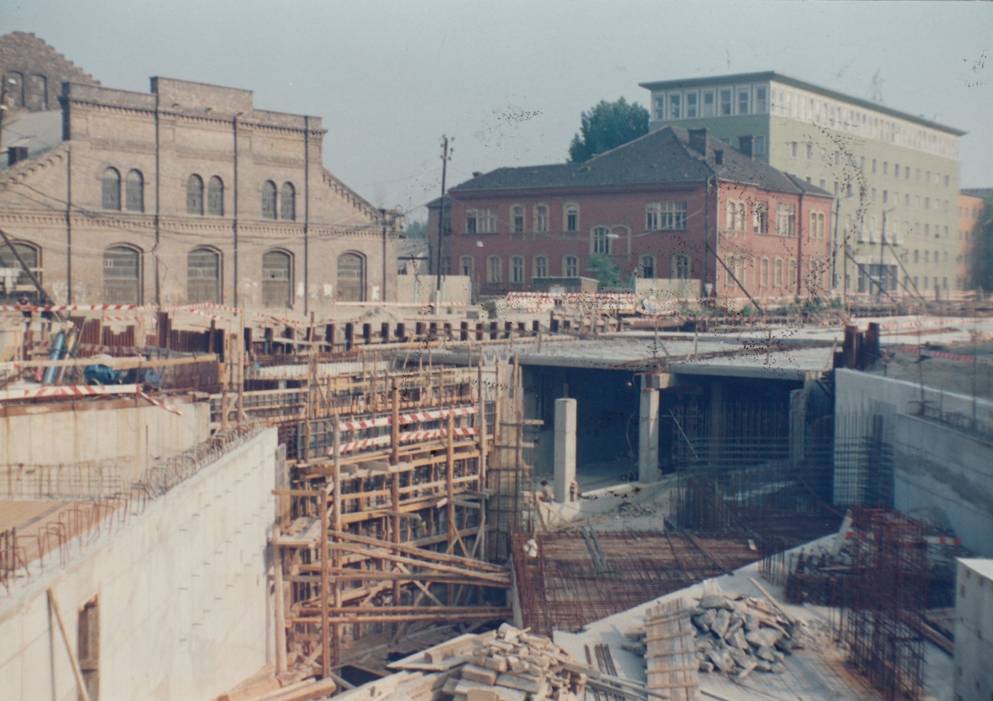  Forgách utcai metró megálló építése (Angyalföldi Helytörténeti Gyűjtemény CC BY-NC-SA)