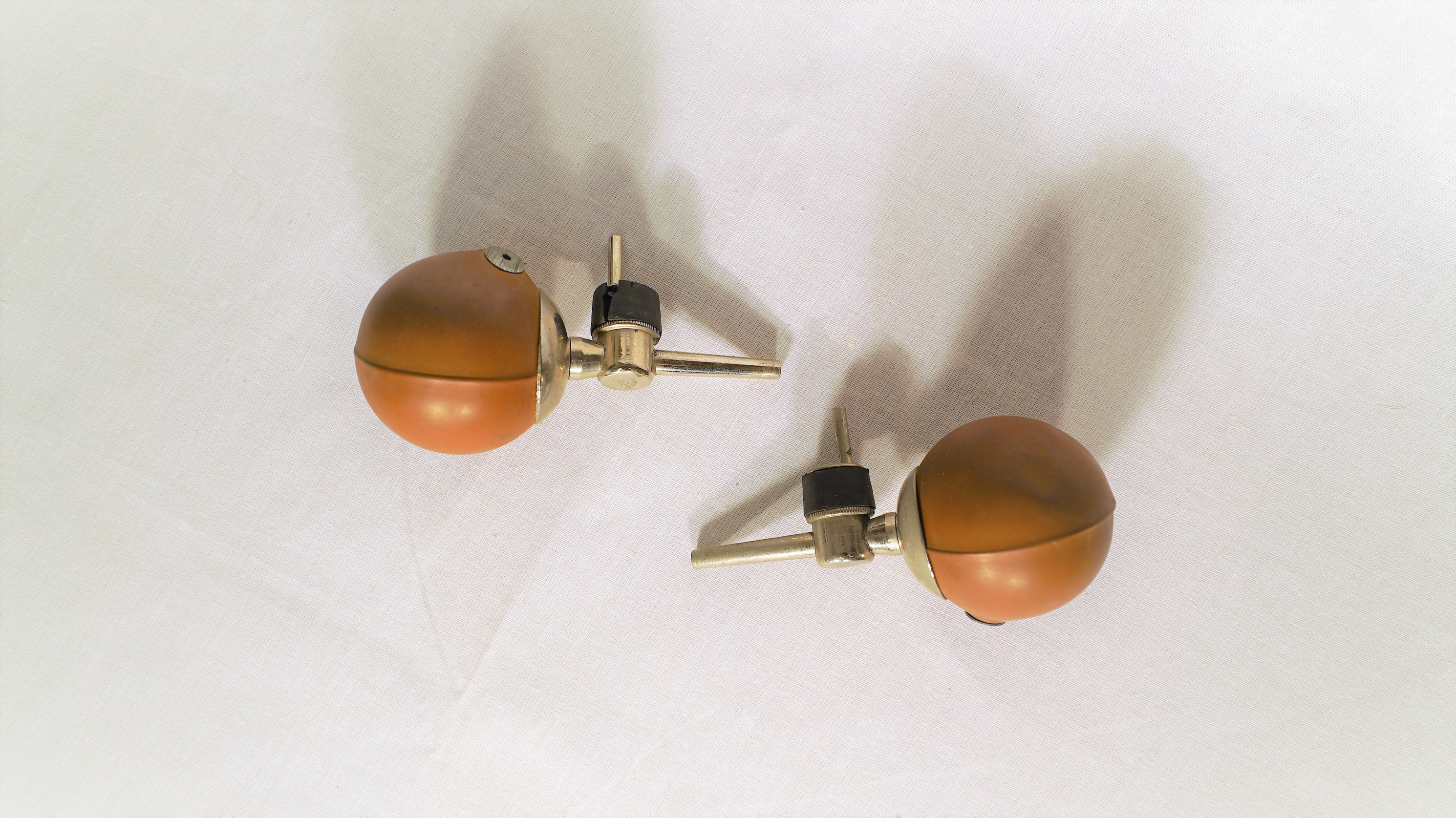 Fül-orr gégészeti mosó (Sziklakórház Atombunker Múzeum CC BY-NC-SA)