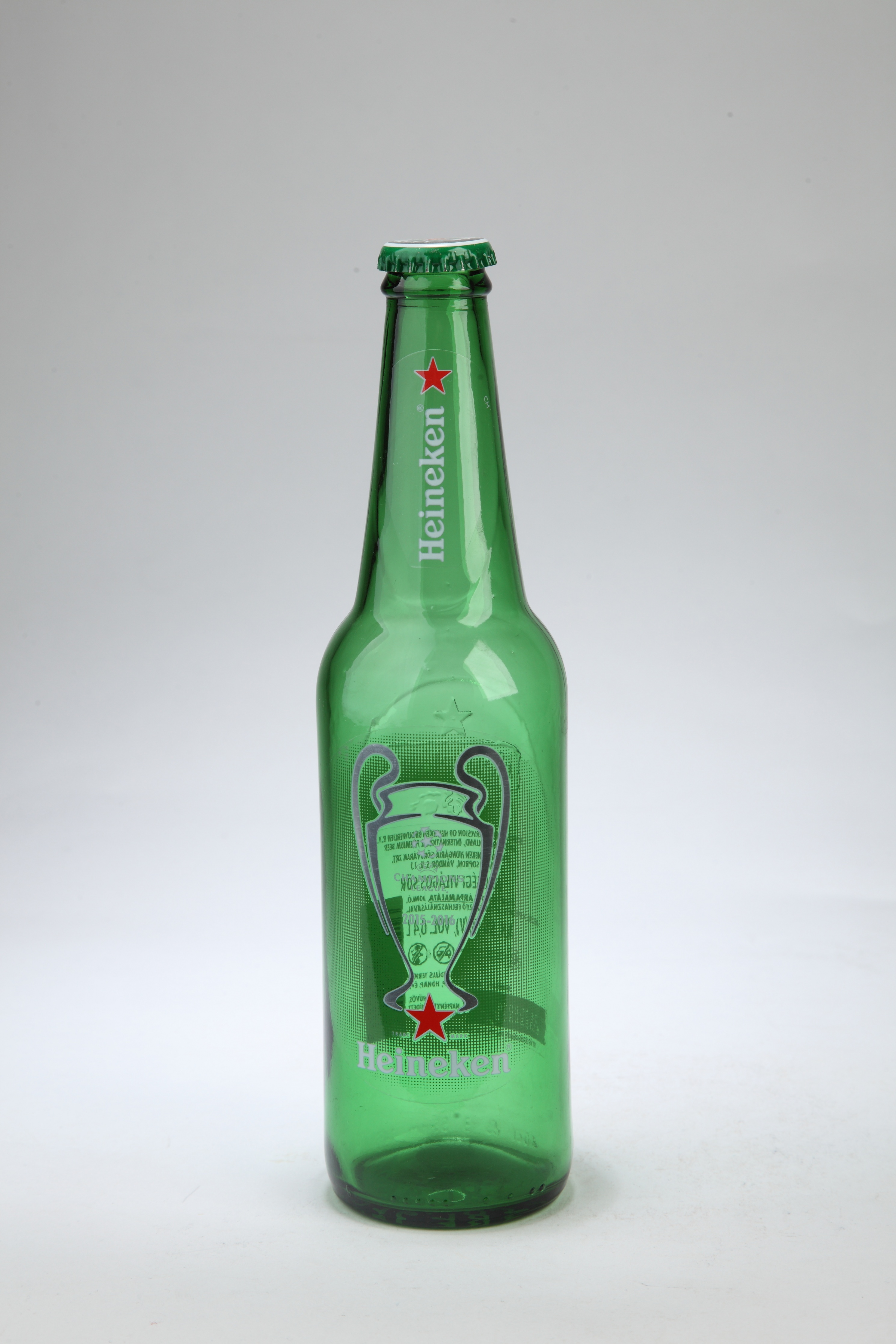 Heineken sörösüveg (Magyar Kereskedelmi és Vendéglátóipari Múzeum CC BY-NC-SA)