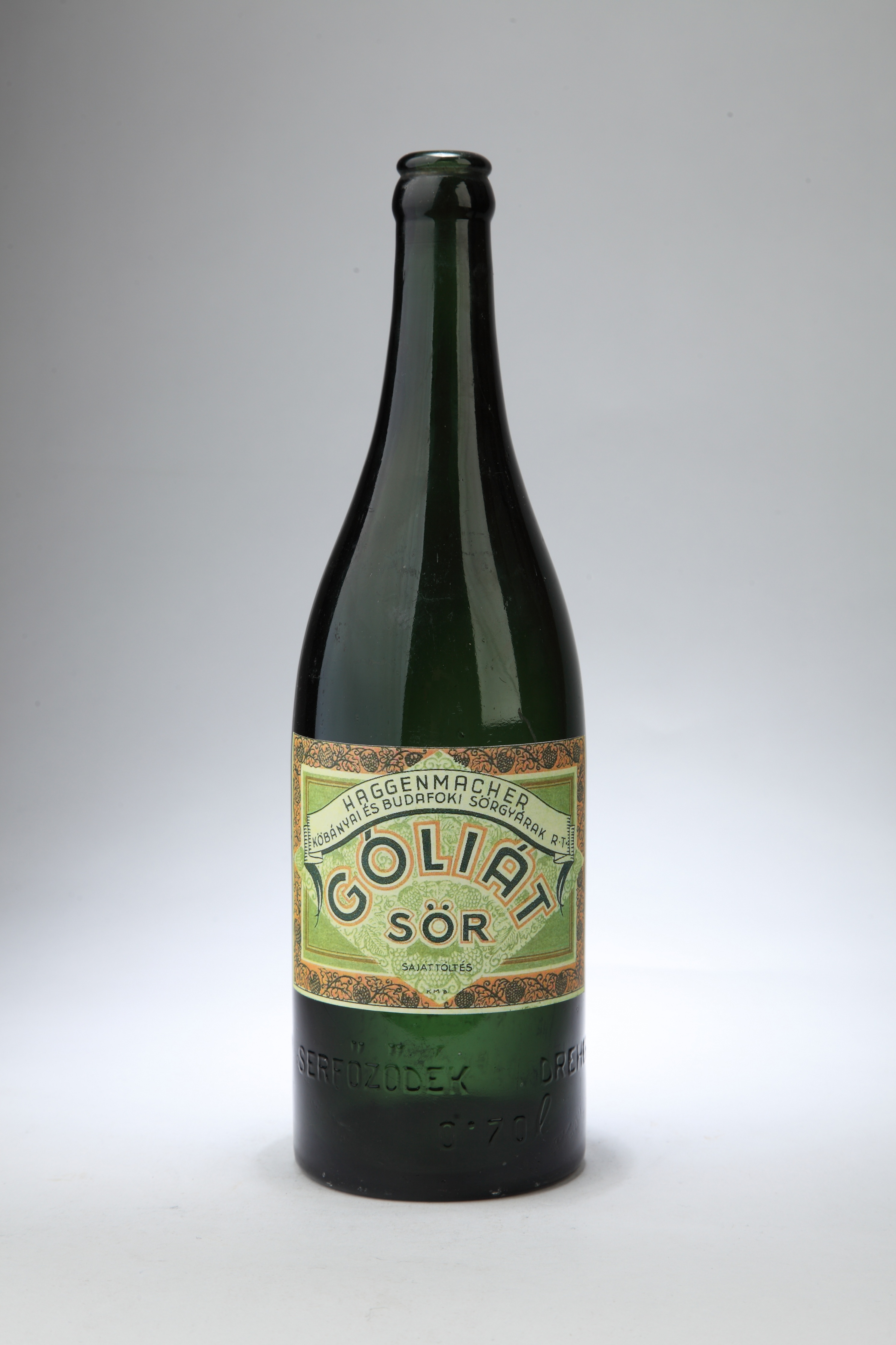 Haggenmacher Góliát sör üvege (Magyar Kereskedelmi és Vendéglátóipari Múzeum CC BY-NC-SA)