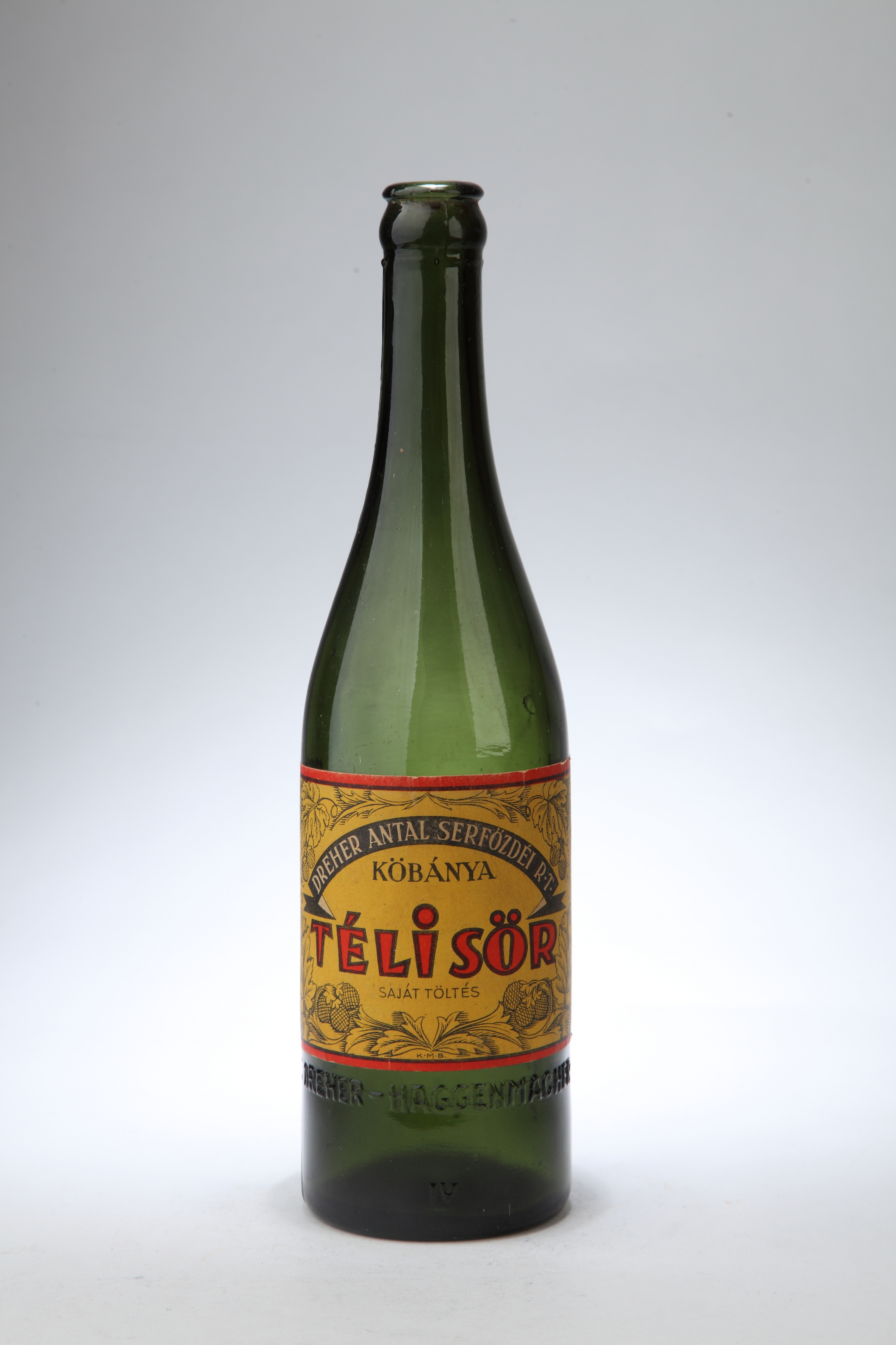 Dreher téli sör üvege (Magyar Kereskedelmi és Vendéglátóipari Múzeum CC BY-NC-SA)