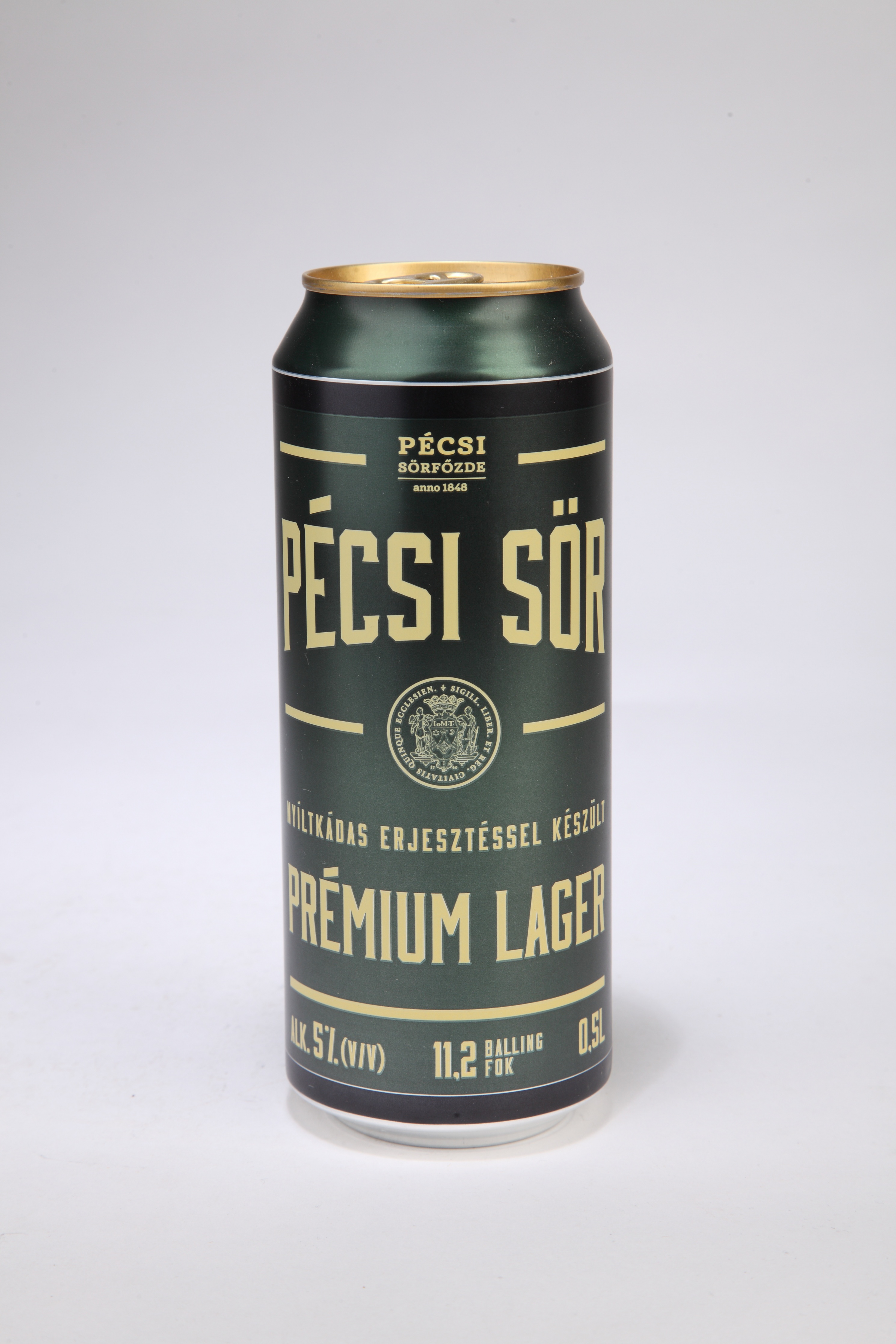 Pécsi sör doboza (Magyar Kereskedelmi és Vendéglátóipari Múzeum CC BY-NC-SA)