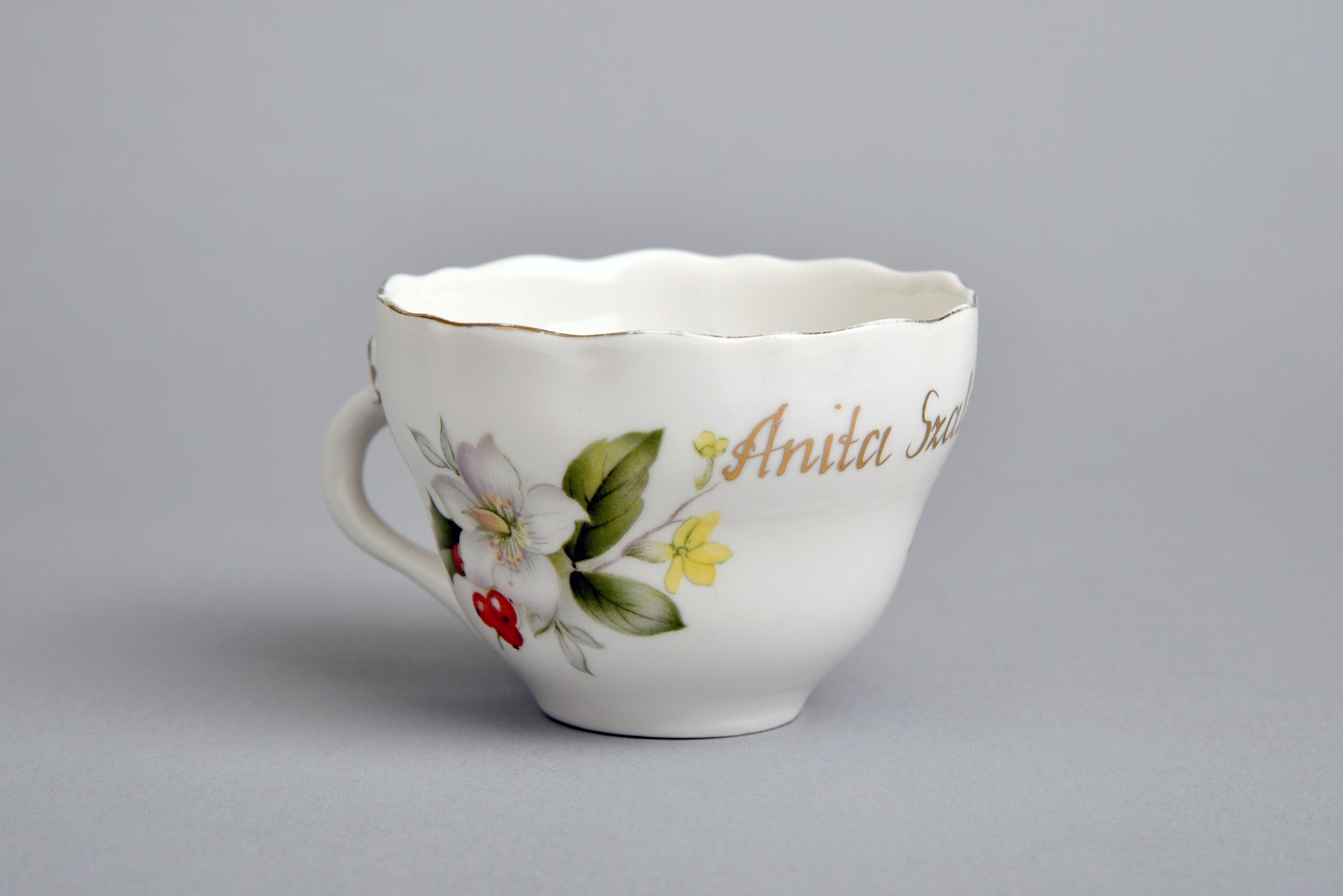 Porcelán kávéscsésze, Anita Szalon, Aquincum Porcelángyár (Óbudai Múzeum CC BY-NC-SA)