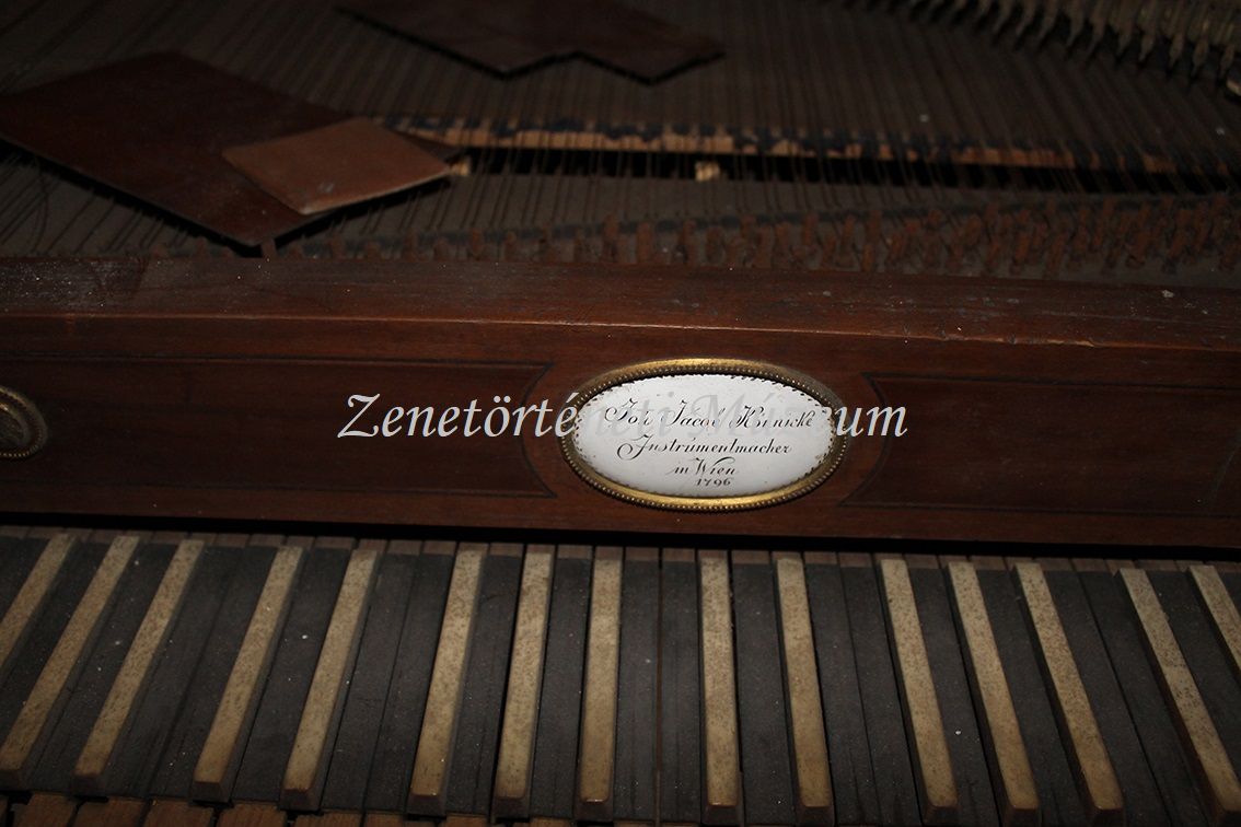 Fortepianó (Zenetörténeti Múzeum CC BY-NC-SA)