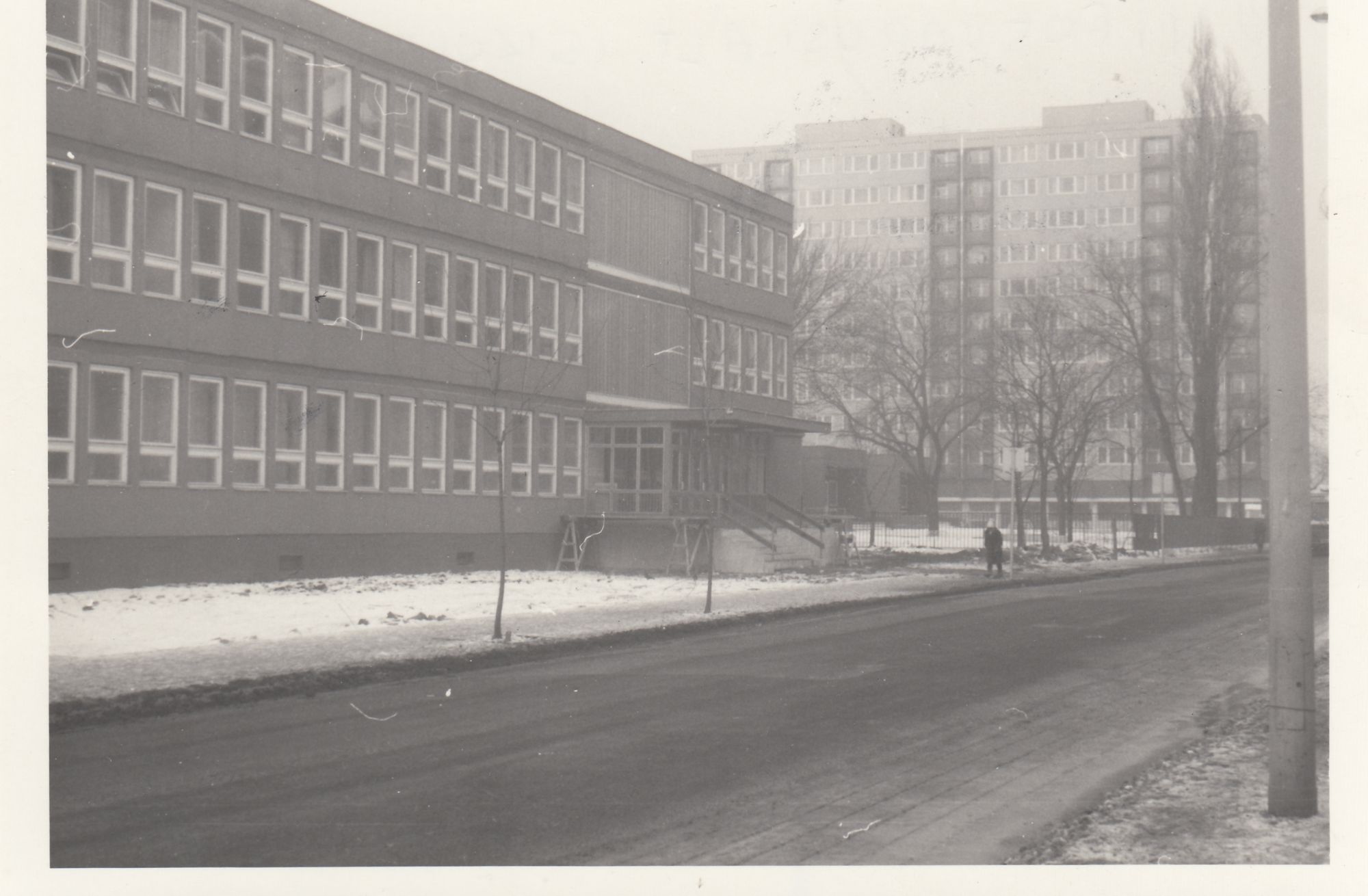 Kék Általános Iskola (Angyalföldi Helytörténeti Gyűjtemény CC BY-NC-SA)