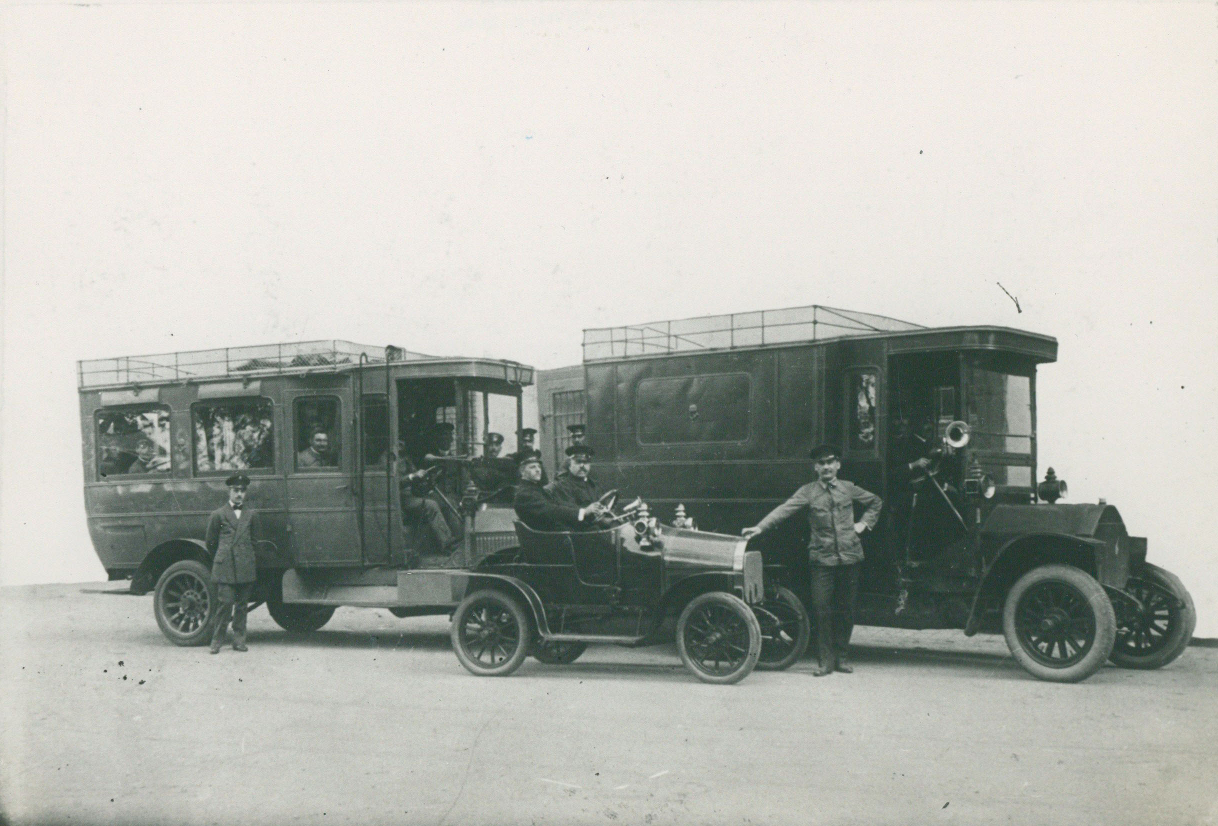 Csonka féle postai gépjárművek csoportja (Postamúzeum CC BY-NC-SA)