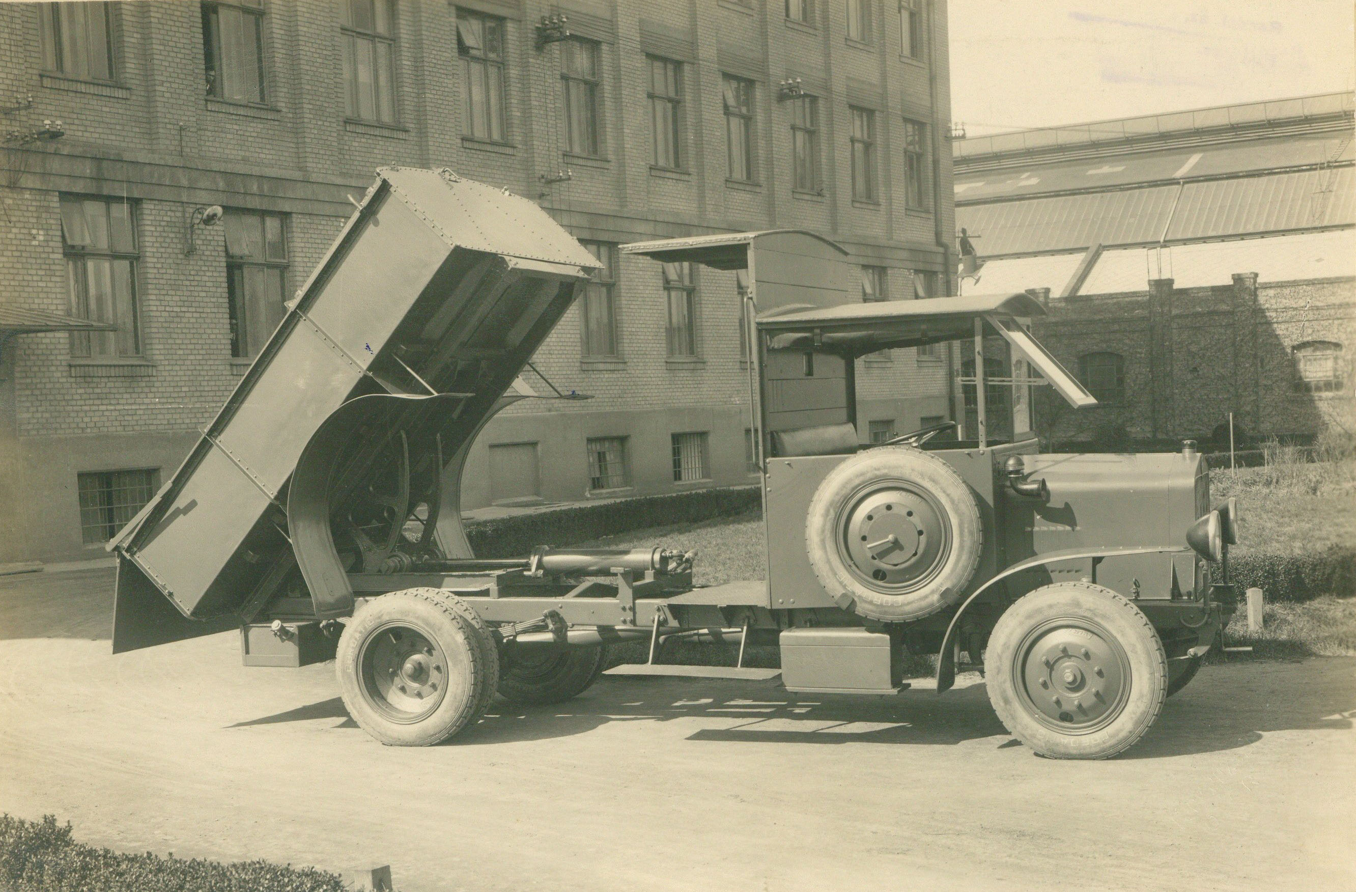 Rába L billenthető fémplatós teherautó (Postamúzeum CC BY-NC-SA)