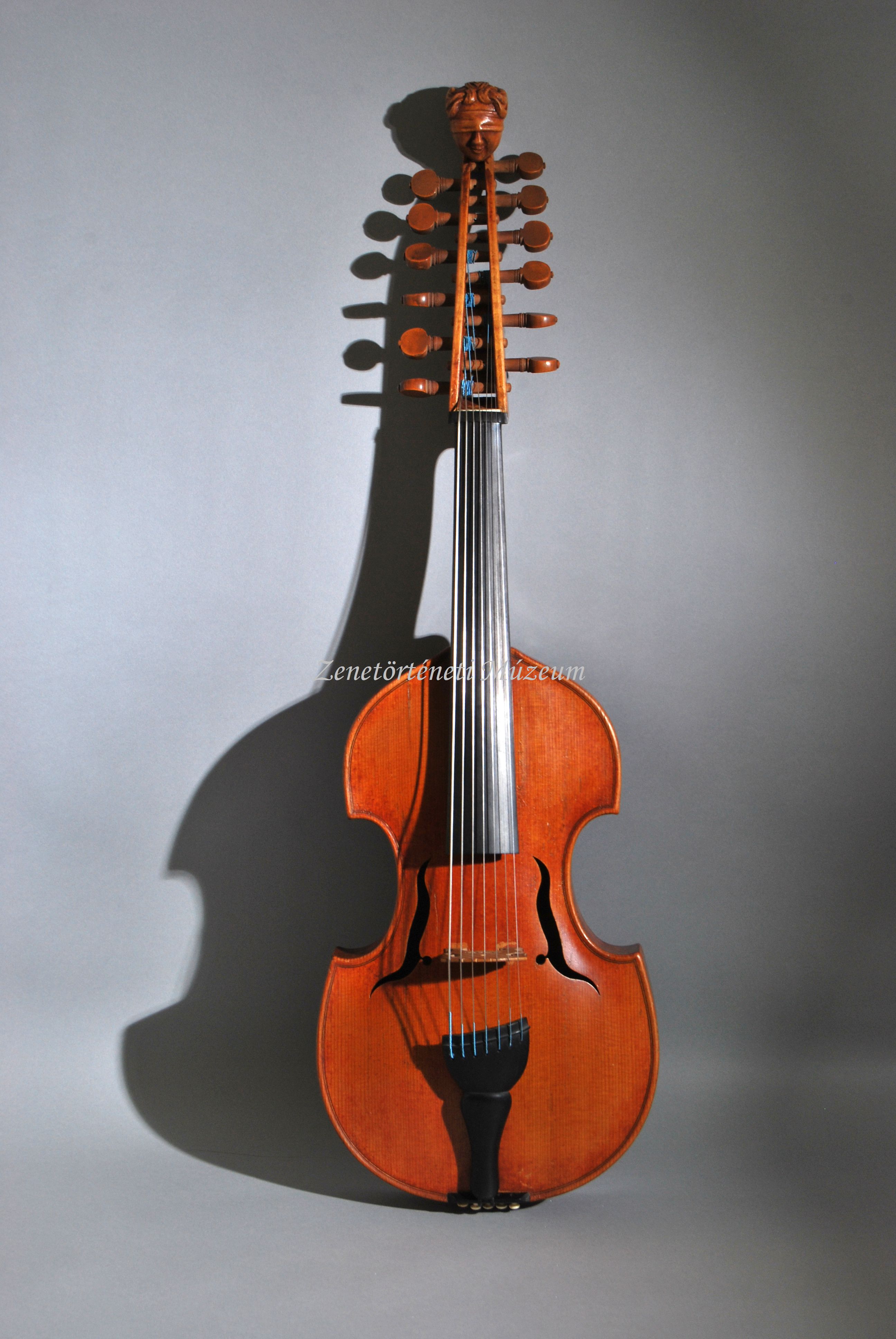 Viola d’amore (Zenetörténeti Múzeum CC BY-NC-SA)