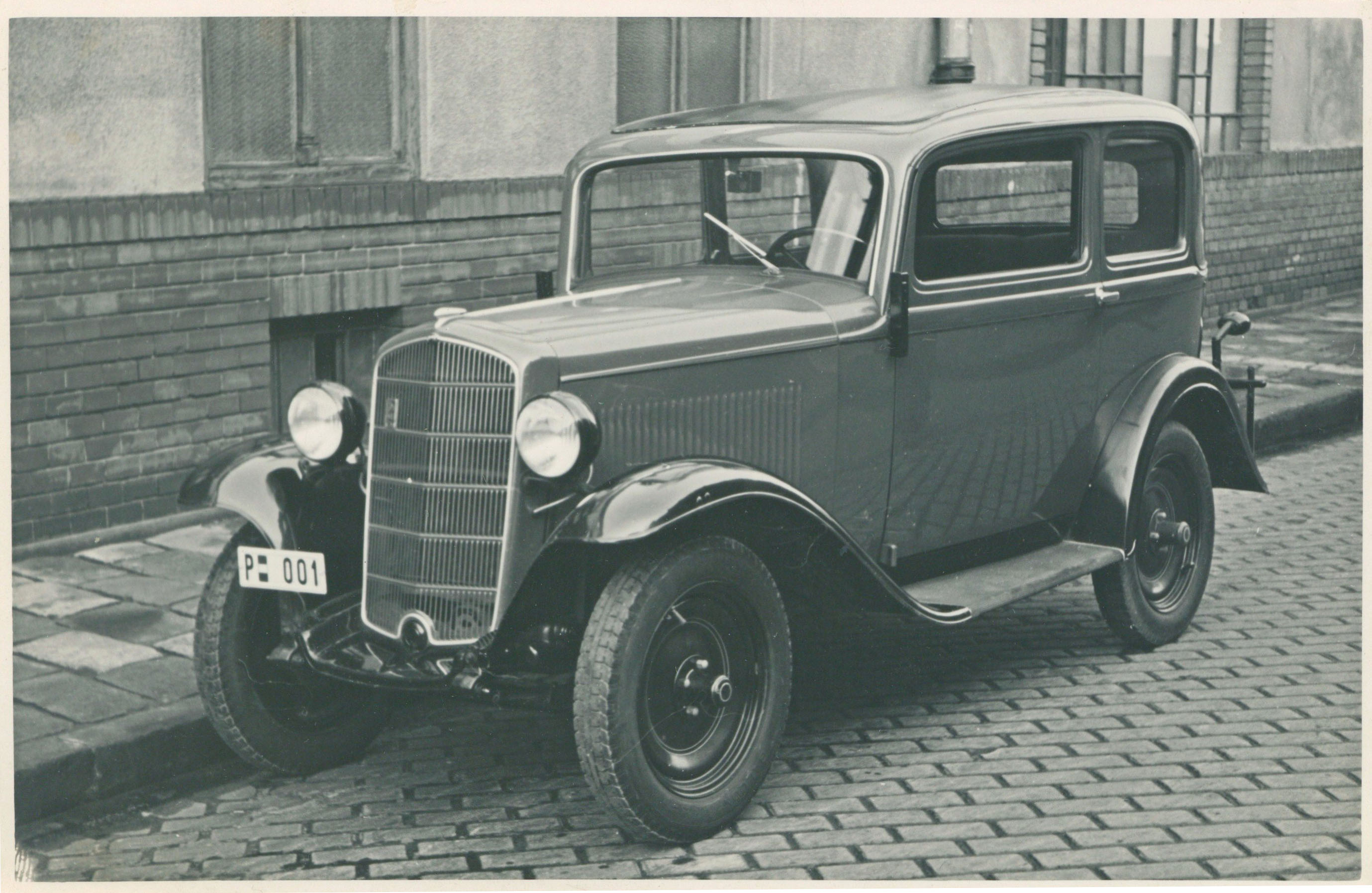Opel P4 típusú személygépkocsi (Postamúzeum CC BY-NC-SA)