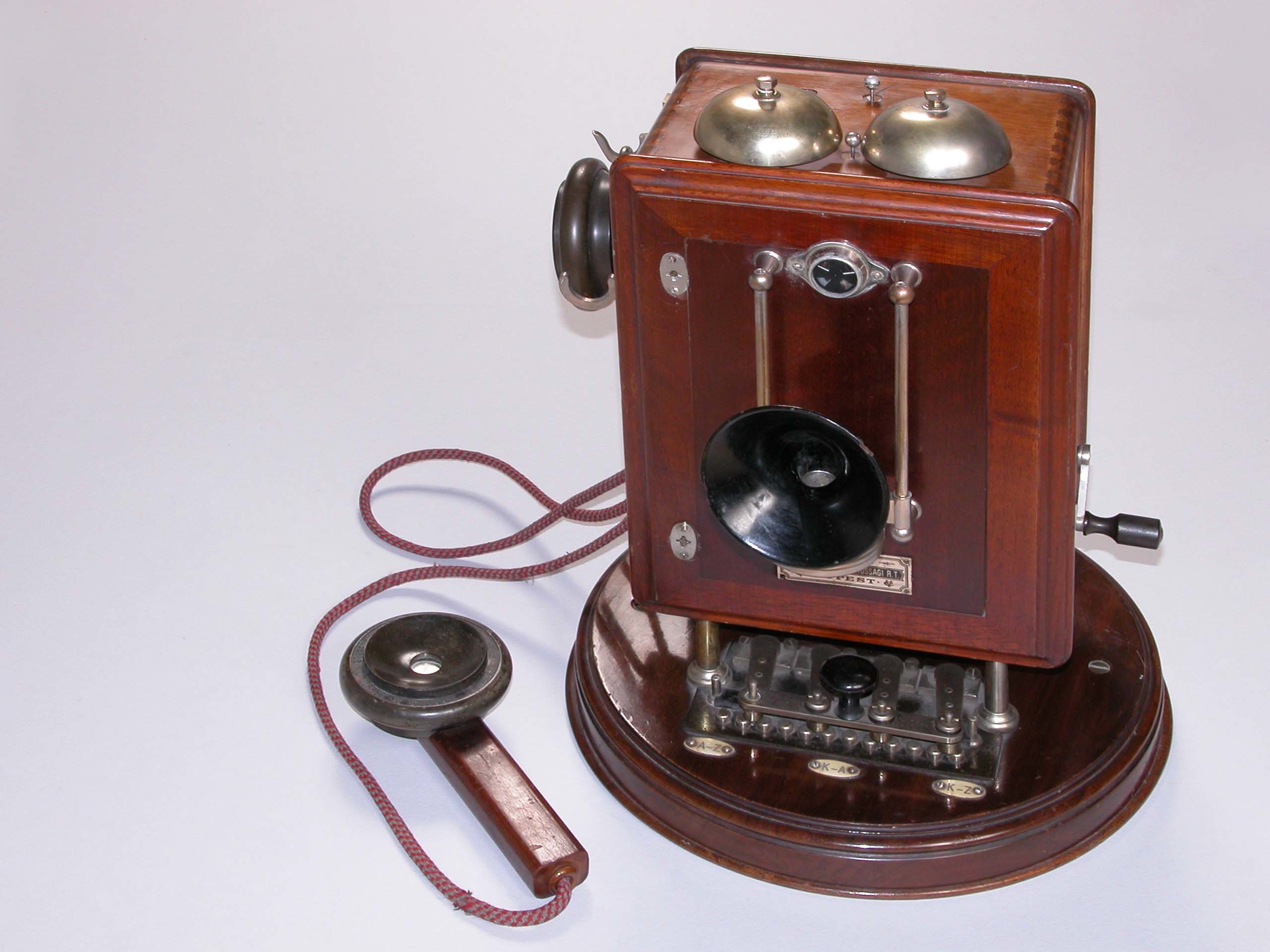 Effenberger-féle kétirányú távbeszélő készülék (Postamúzeum CC BY-NC-SA)