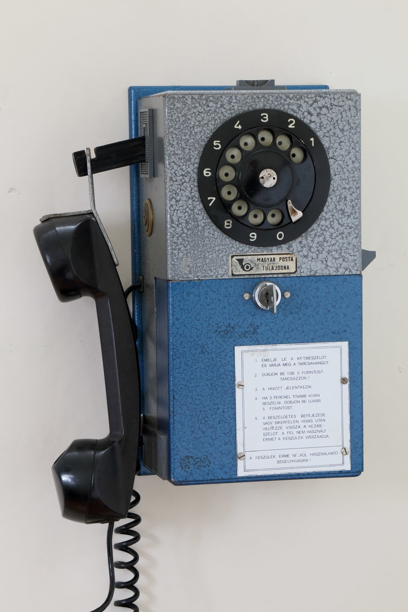 JM típusú nyilvános távbeszélő készülék (Postamúzeum CC BY-NC-SA)