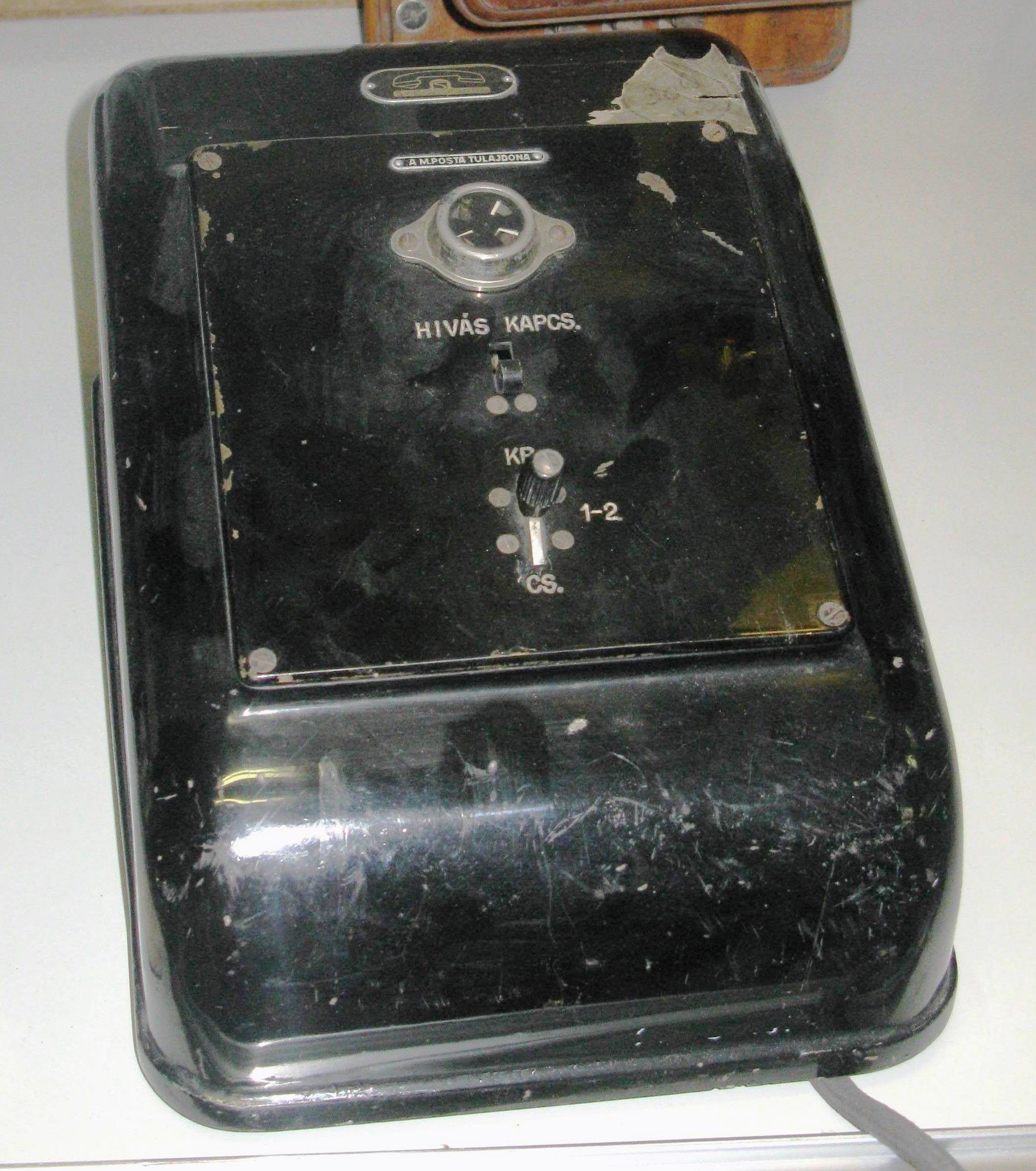 Látjelzős híváskapcsoló (Postamúzeum CC BY-NC-SA)