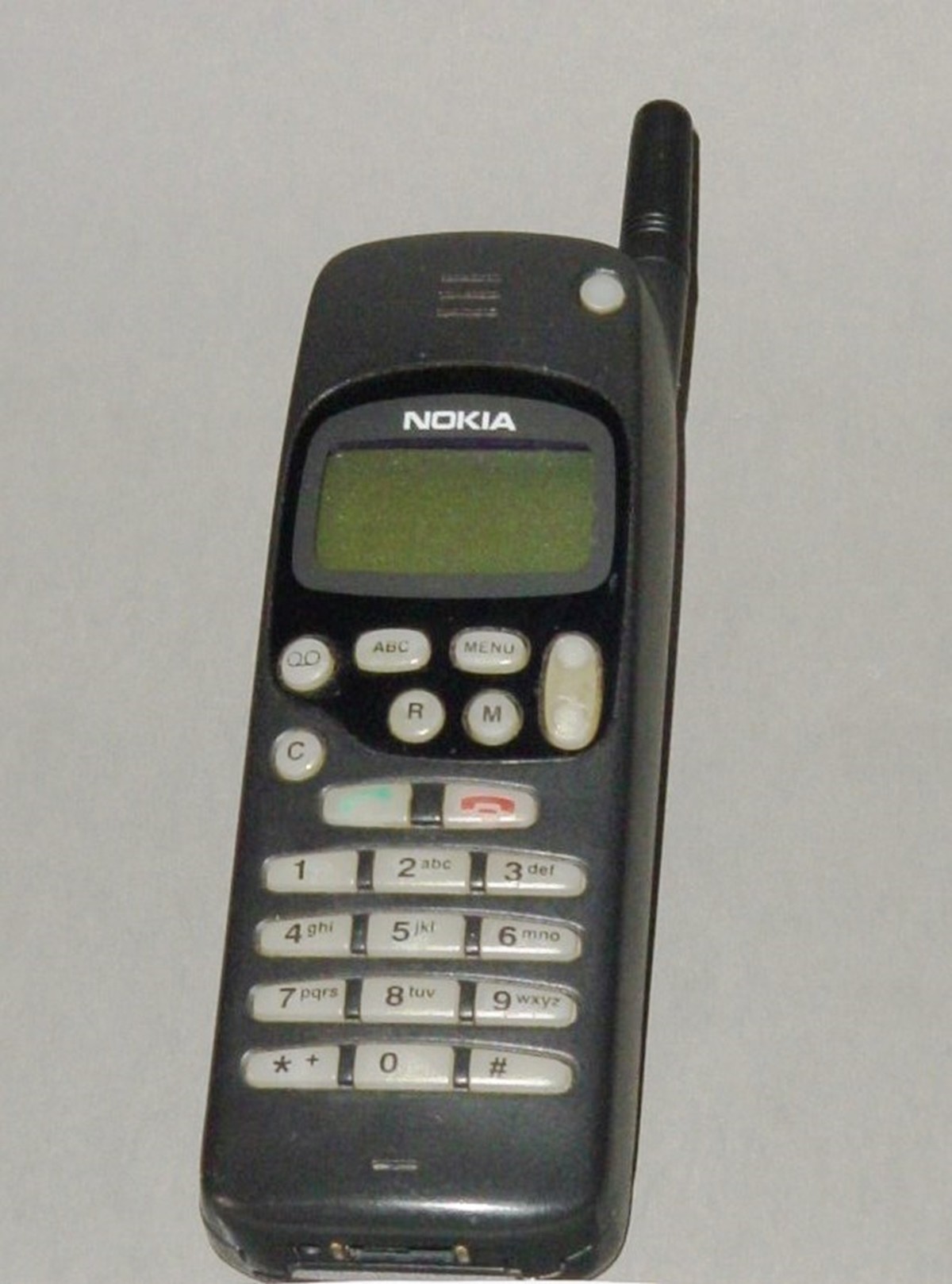 NOKIA 1610 mobiltelefon (Postamúzeum CC BY-NC-SA)