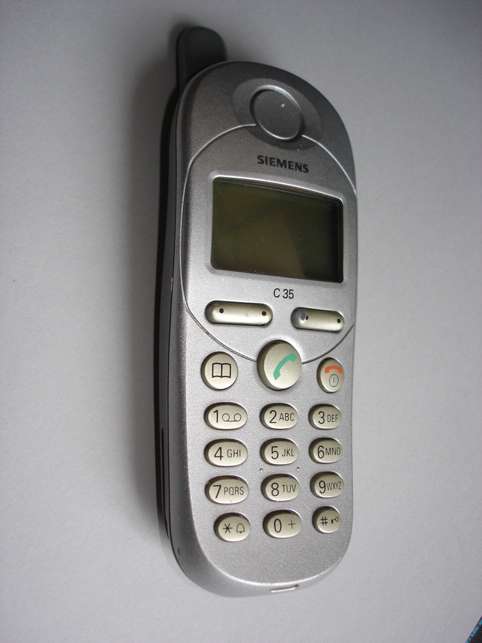 Siemens C35i mobiltelefon (Postamúzeum CC BY-NC-SA)