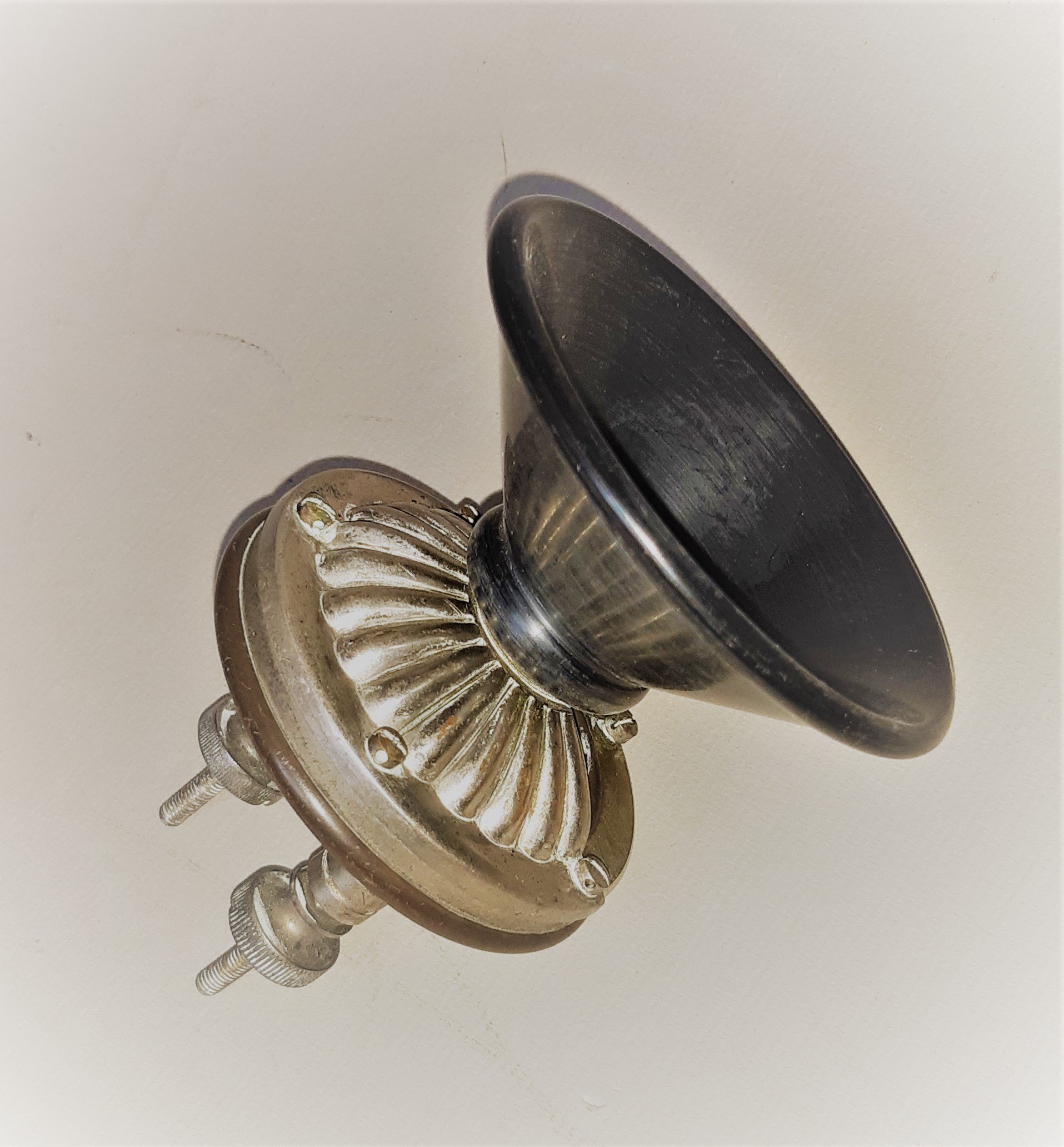 Metszetelt szénmikrofon (Deckert & Homolka) (Postamúzeum CC BY-NC-SA)