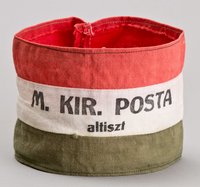 Nemzeti színű karszalag "M.KIR.POSTA altiszt"