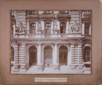 A budapesti posta és távírdaigazgatósági épület homlokzata