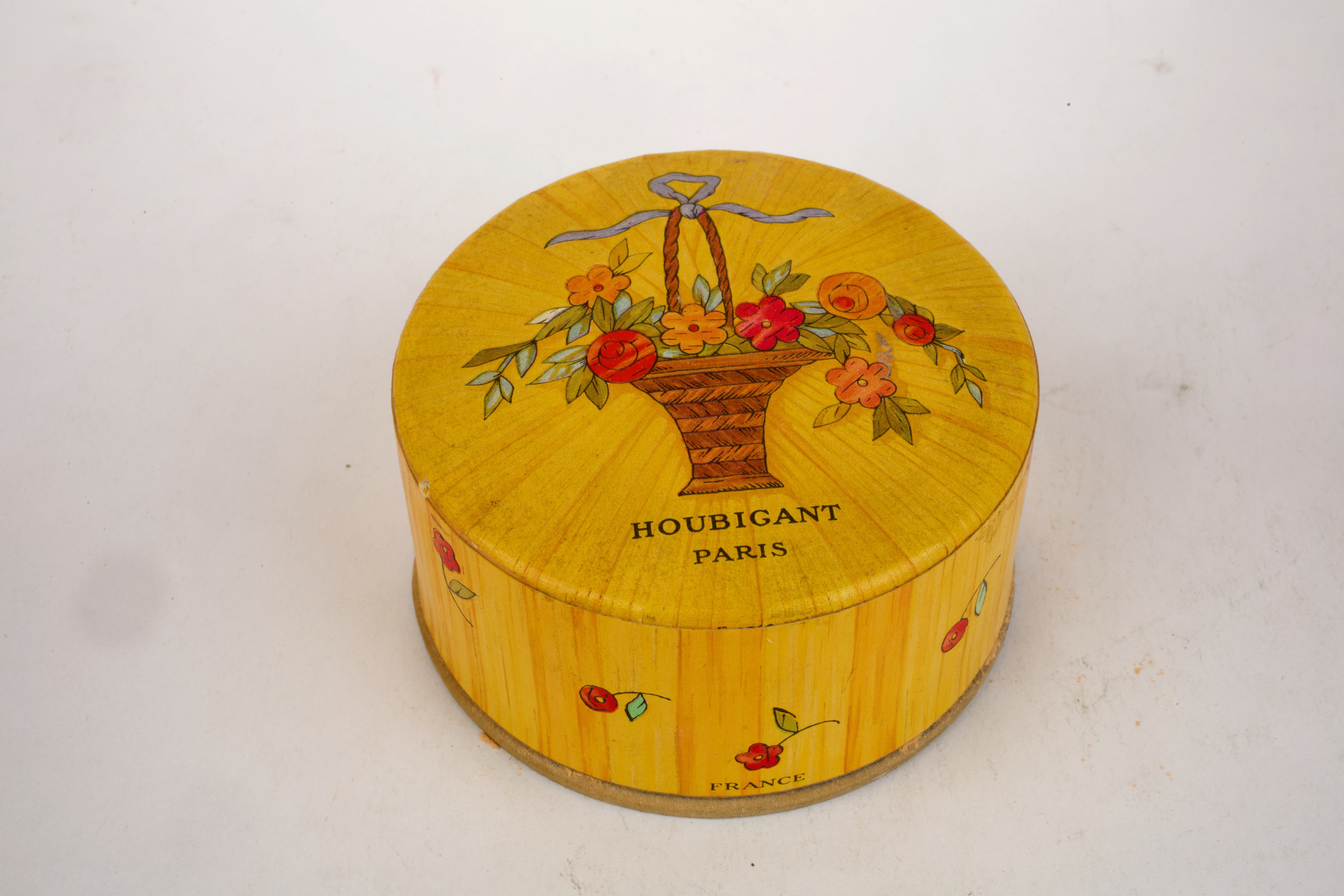 Púderes doboz (Magyar Kereskedelmi és Vendéglátóipari Múzeum CC BY-NC-SA)