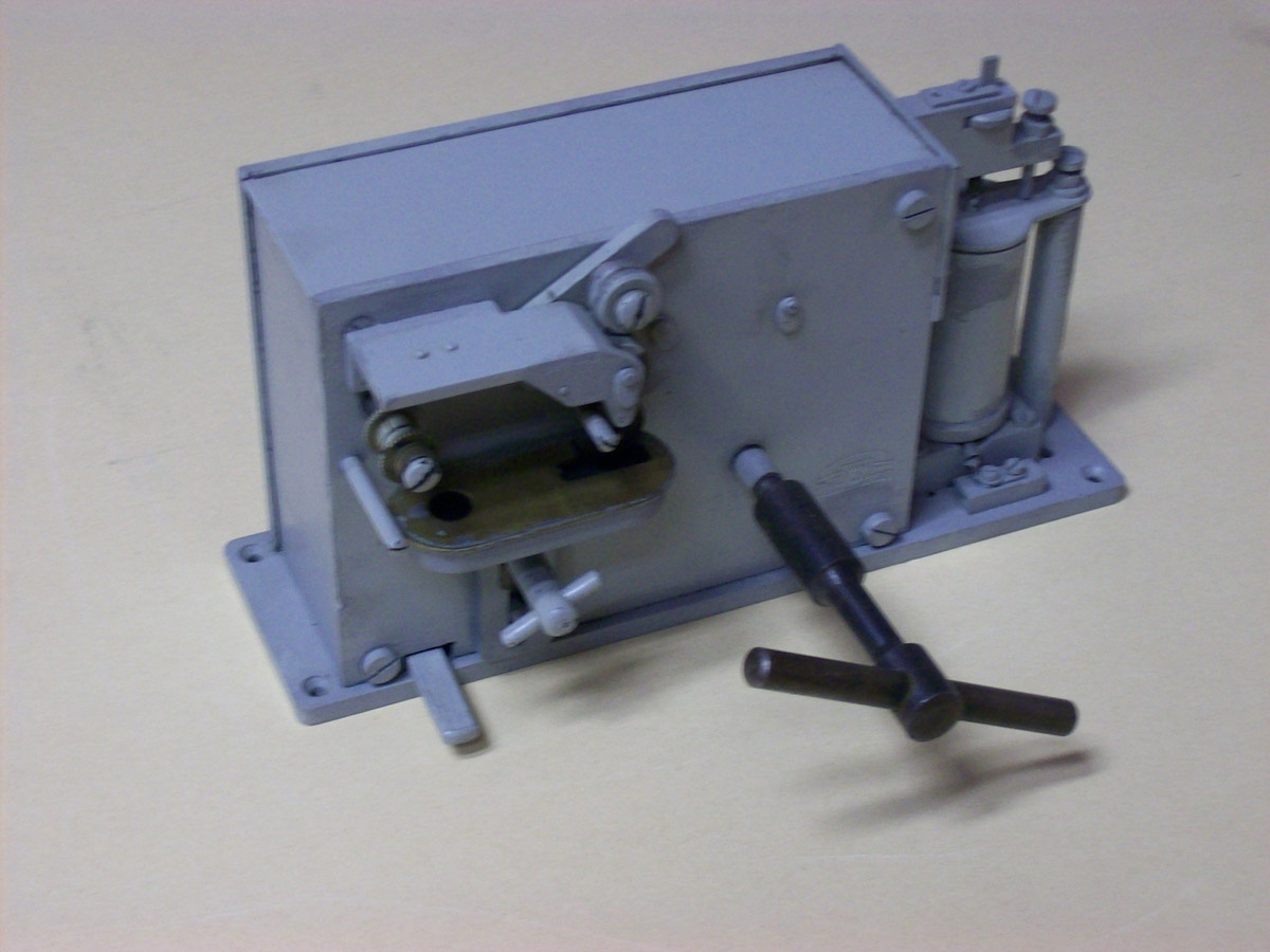 Morse rendszerű kékíró távíró, (Svéd és Tsa) (Postamúzeum CC BY-NC-SA)
