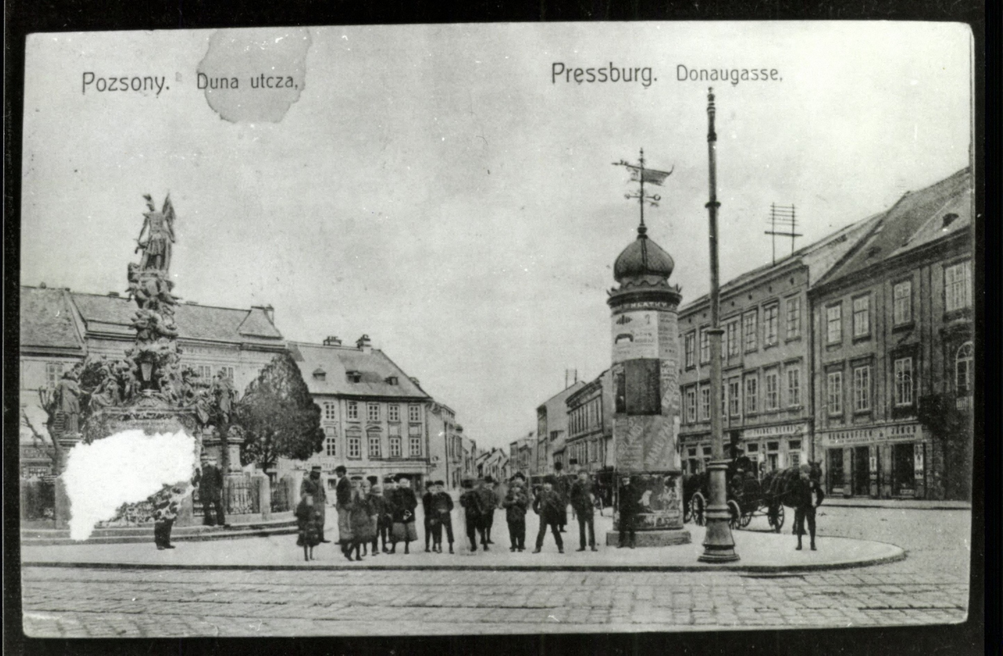 Pozsony; Duna utca (Magyar Kereskedelmi és Vendéglátóipari Múzeum CC BY-NC-ND)