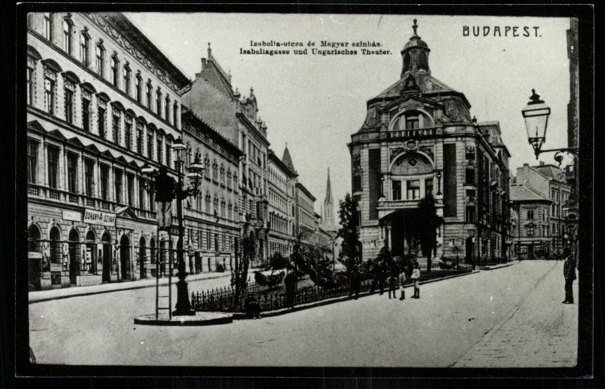 Budapest; Izabella utca és Magyar Színház (Magyar Kereskedelmi és Vendéglátóipari Múzeum CC BY-NC-ND)
