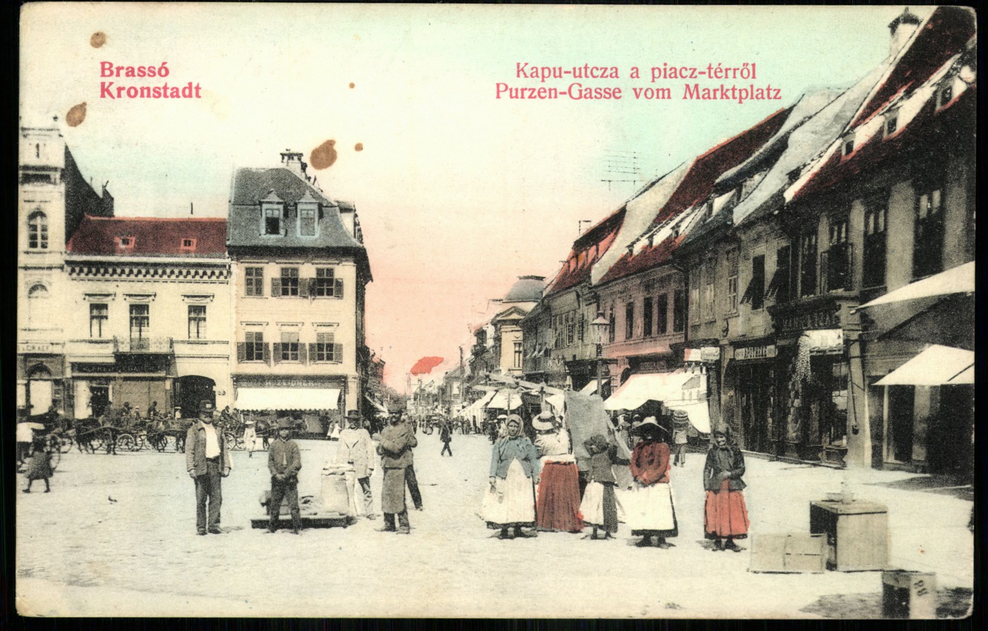 Brassó; Kapu utca a piactérről (Magyar Kereskedelmi és Vendéglátóipari Múzeum CC BY-NC-ND)