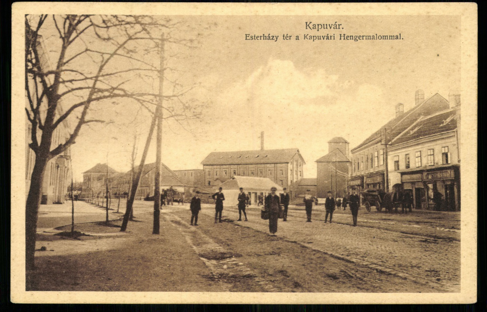 Kapuvár; Esterházy tér a kapuvári Hengermalommal (Magyar Kereskedelmi és Vendéglátóipari Múzeum CC BY-NC-ND)