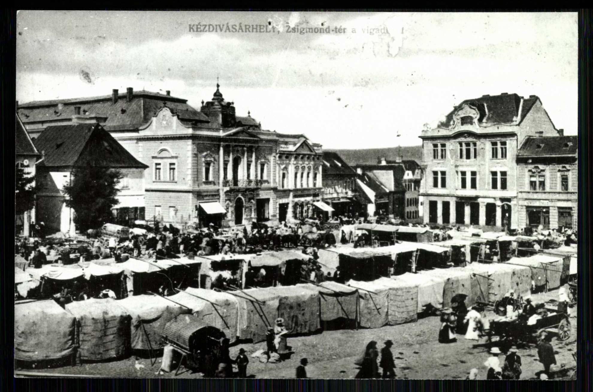 Kézdivásárhely; Zsigmond tér a viga nt (Magyar Kereskedelmi és Vendéglátóipari Múzeum CC BY-NC-ND)