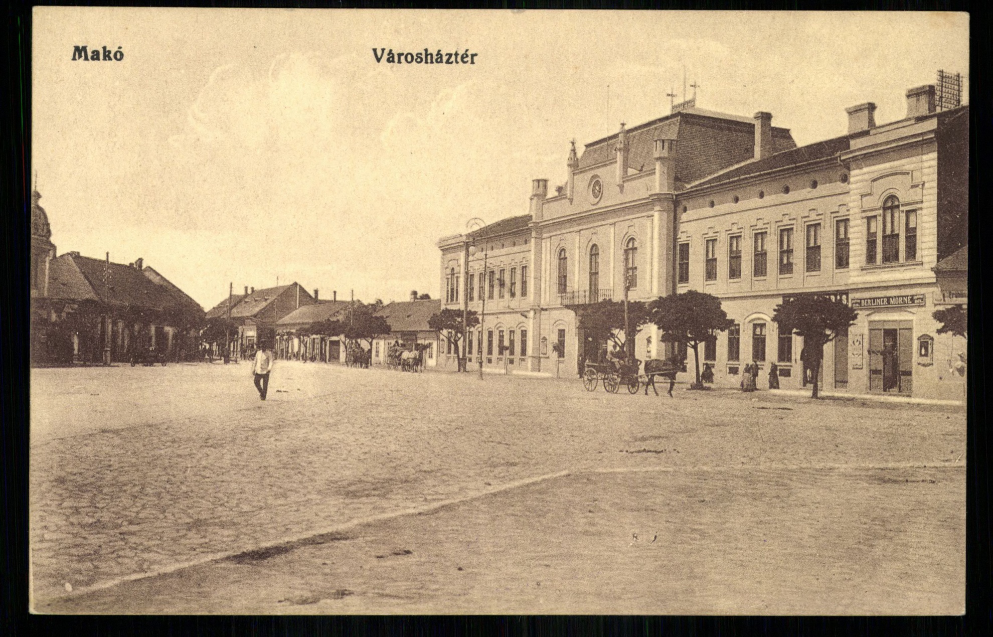 Makó; Városháztér (Magyar Kereskedelmi és Vendéglátóipari Múzeum CC BY-NC-ND)