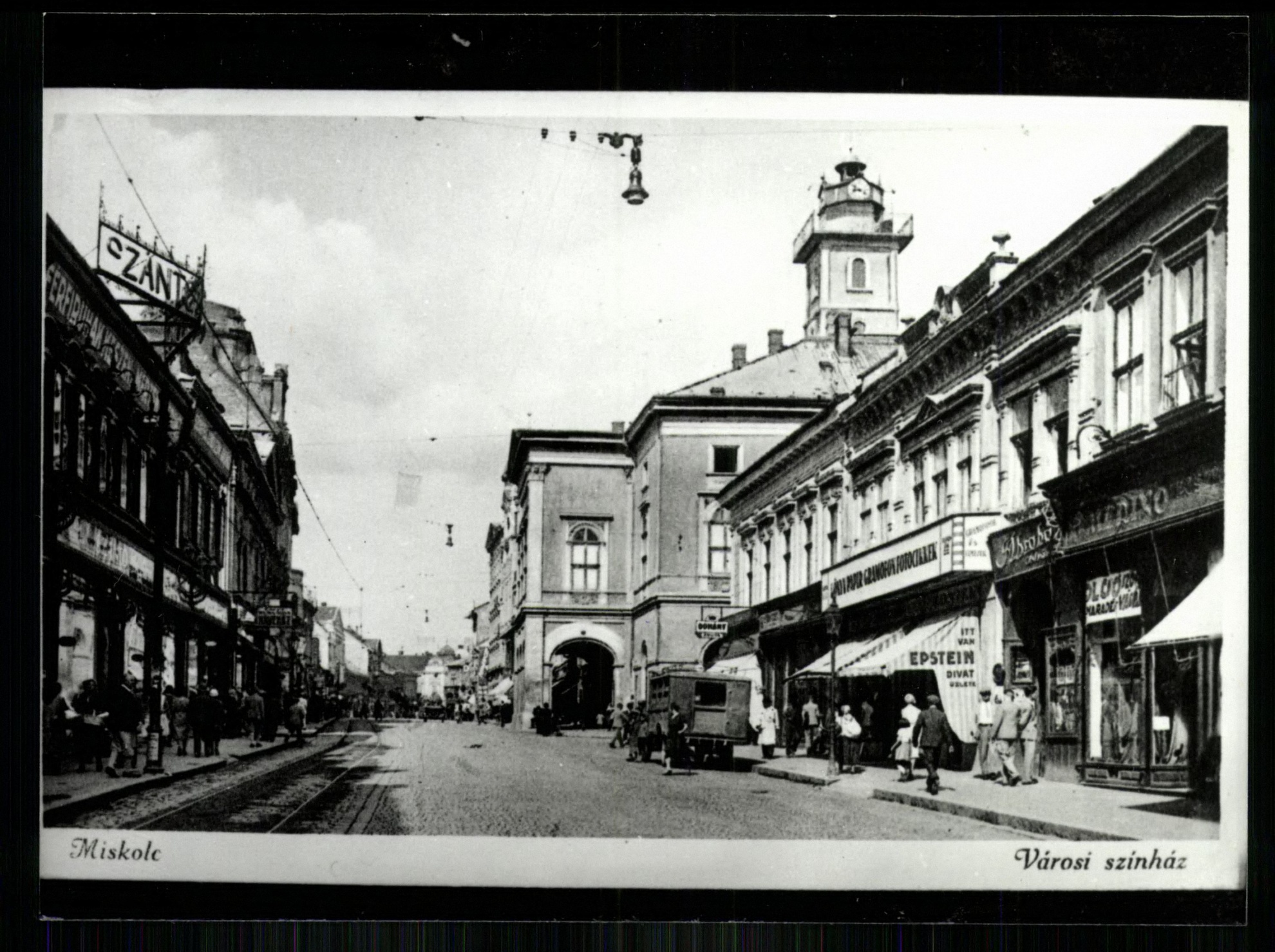 Miskolc; Városi színház (Magyar Kereskedelmi és Vendéglátóipari Múzeum CC BY-NC-ND)