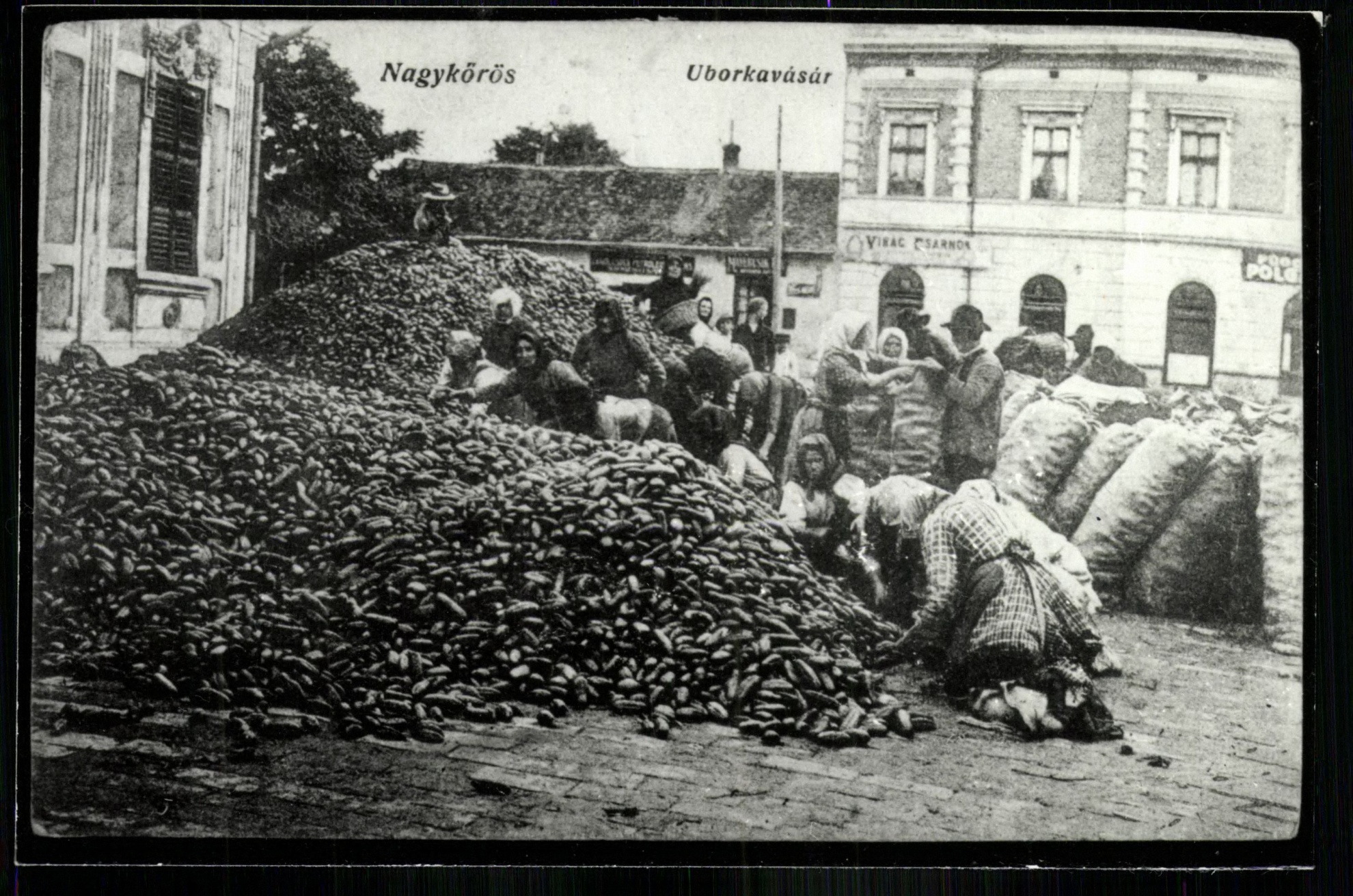 Nagykőrös; Uborkavásár (Magyar Kereskedelmi és Vendéglátóipari Múzeum CC BY-NC-ND)