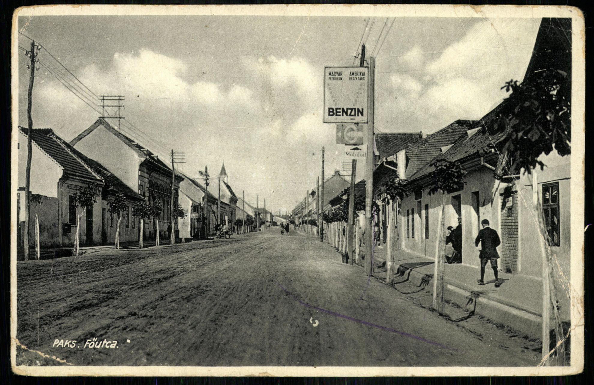Paks; Fő utca (Magyar Kereskedelmi és Vendéglátóipari Múzeum CC BY-NC-ND)