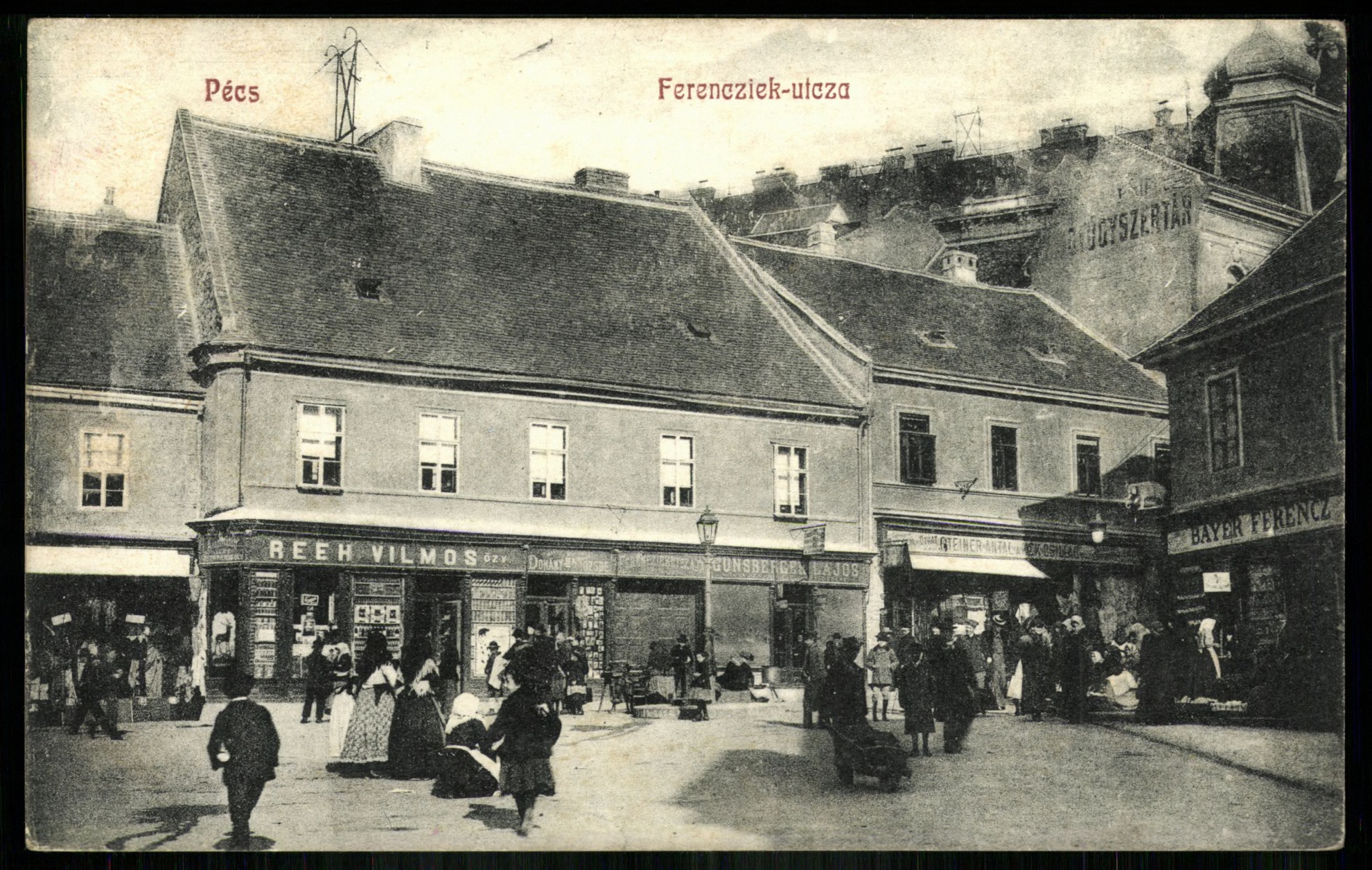 Pécs; Ferenciek utca (Magyar Kereskedelmi és Vendéglátóipari Múzeum CC BY-NC-ND)