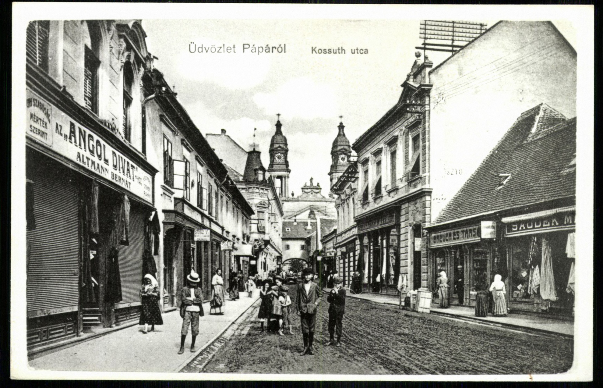 Pápa; Kossuth utca (Magyar Kereskedelmi és Vendéglátóipari Múzeum CC BY-NC-ND)
