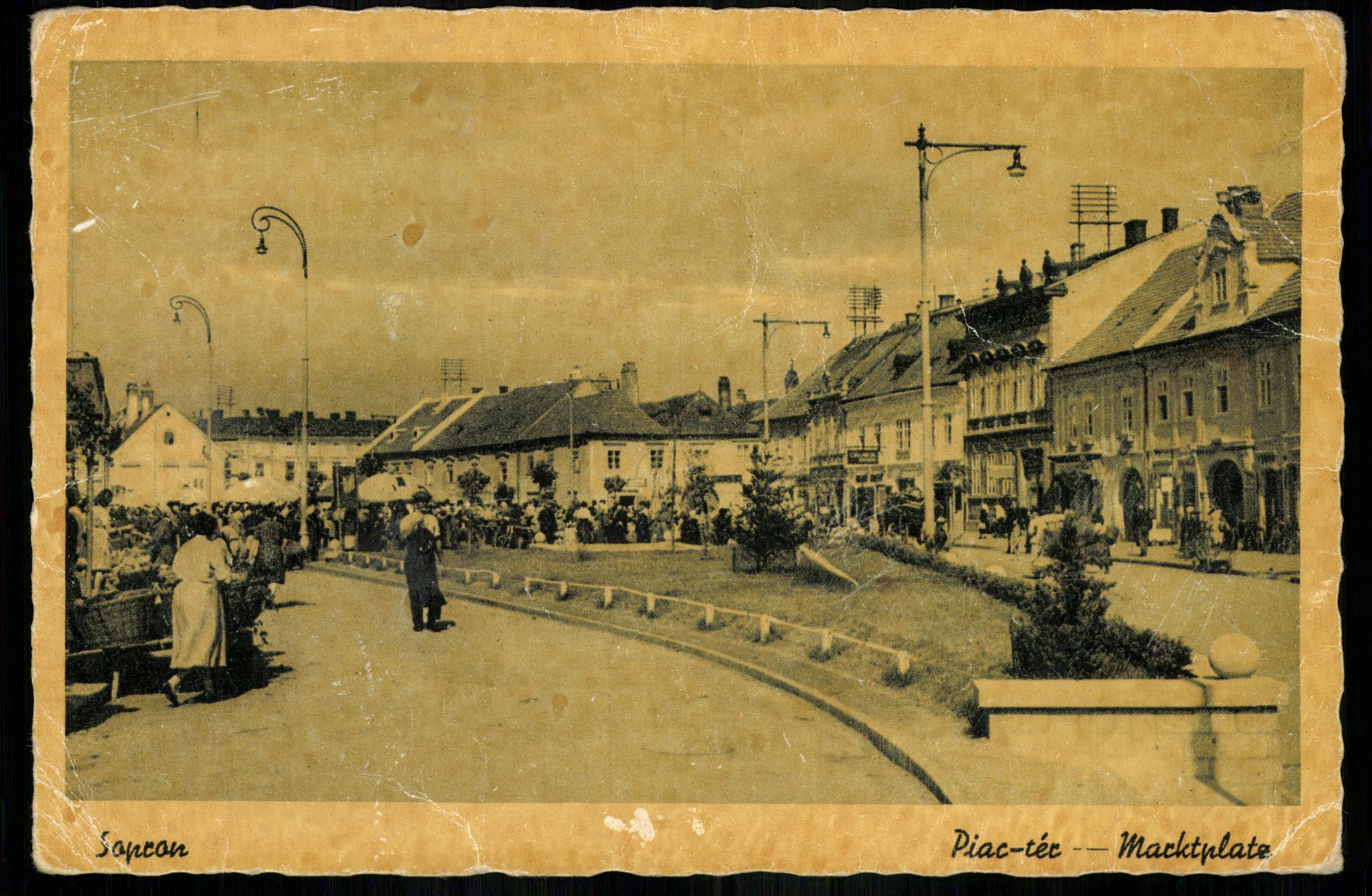 Sopron; Piactér (Magyar Kereskedelmi és Vendéglátóipari Múzeum CC BY-NC-ND)