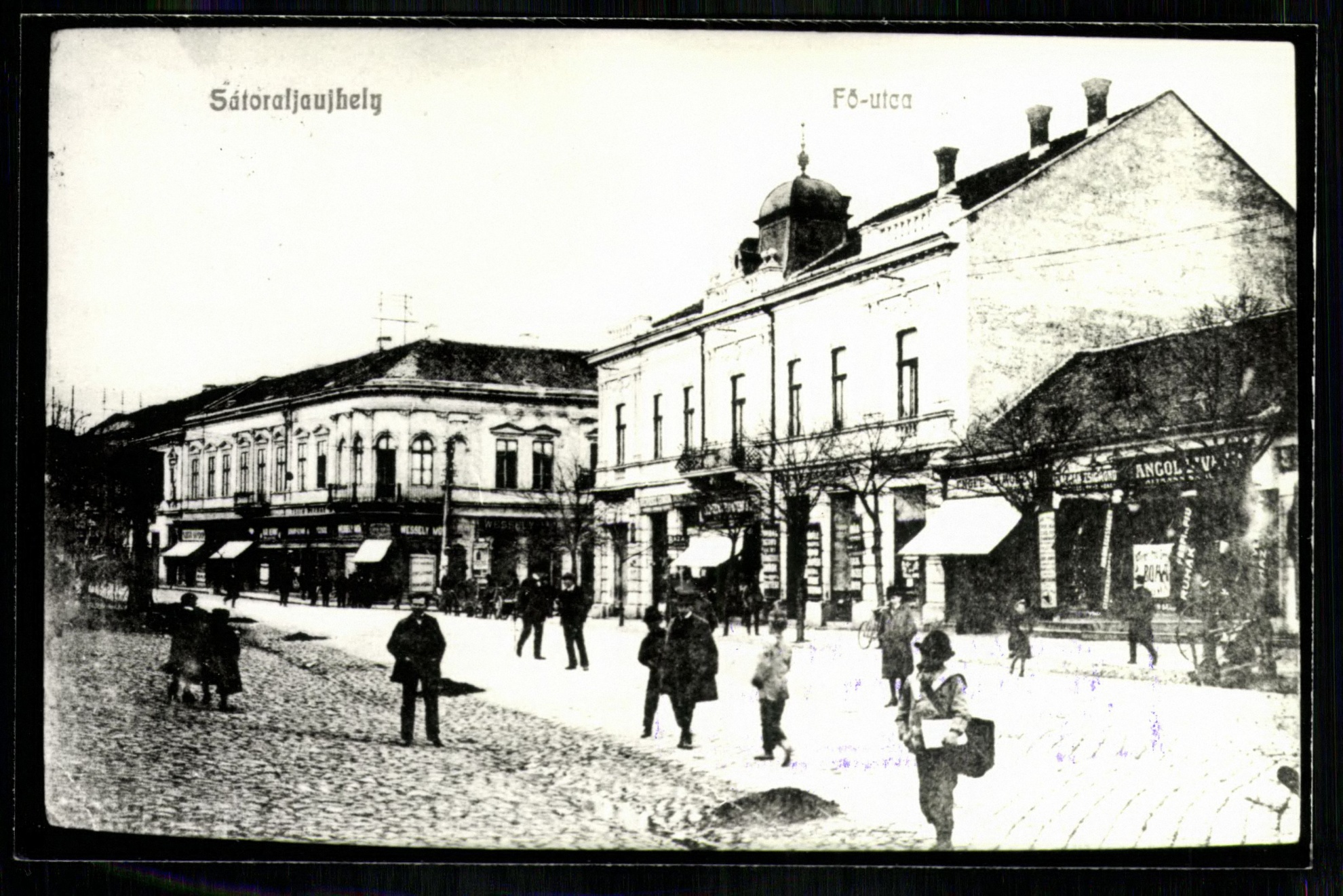 Sátoraljaújhely; Fő utca (Magyar Kereskedelmi és Vendéglátóipari Múzeum CC BY-NC-ND)