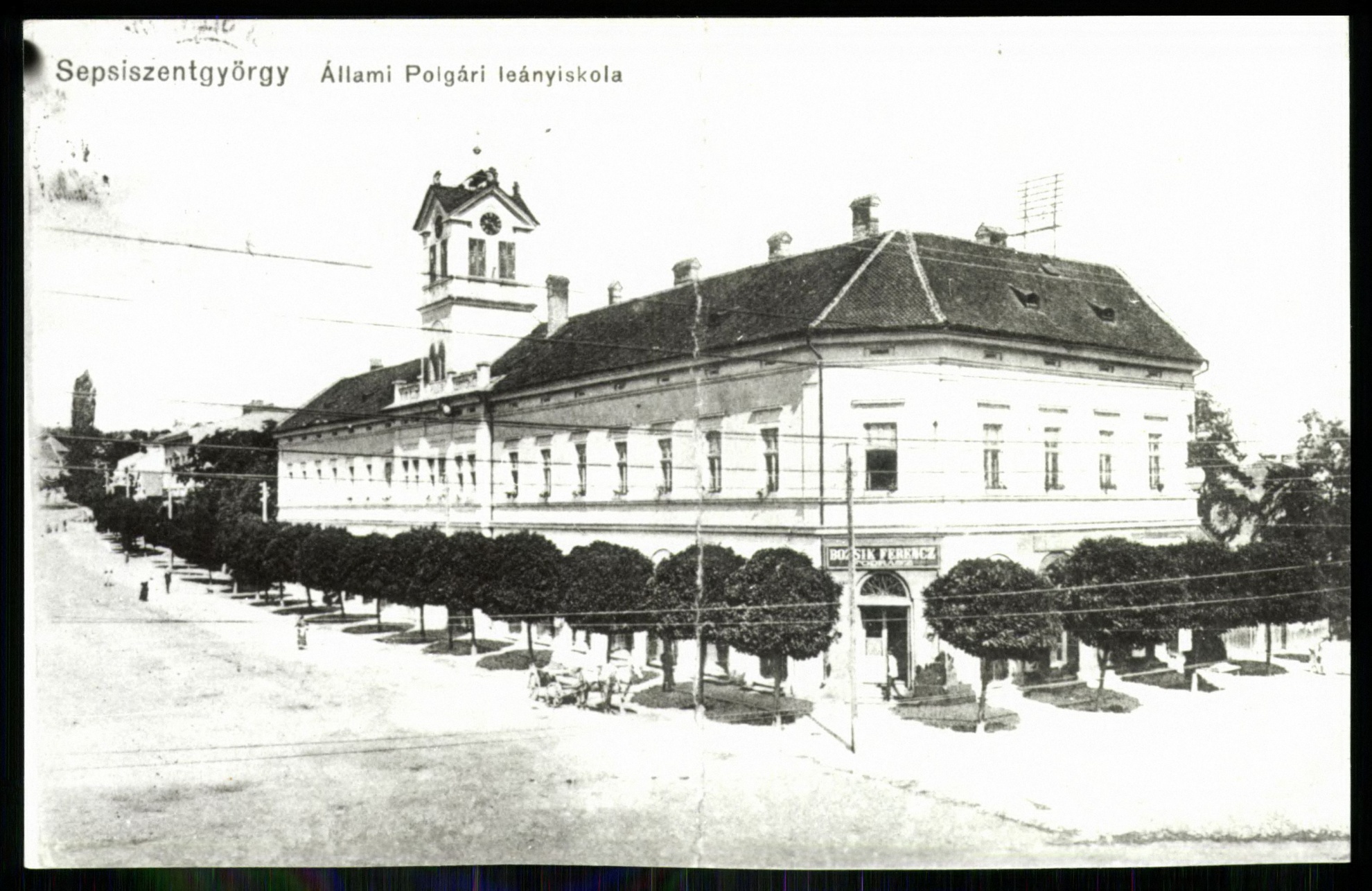 Sepsiszentgyörgy; Állami Polgári Leányiskola (Magyar Kereskedelmi és Vendéglátóipari Múzeum CC BY-NC-ND)