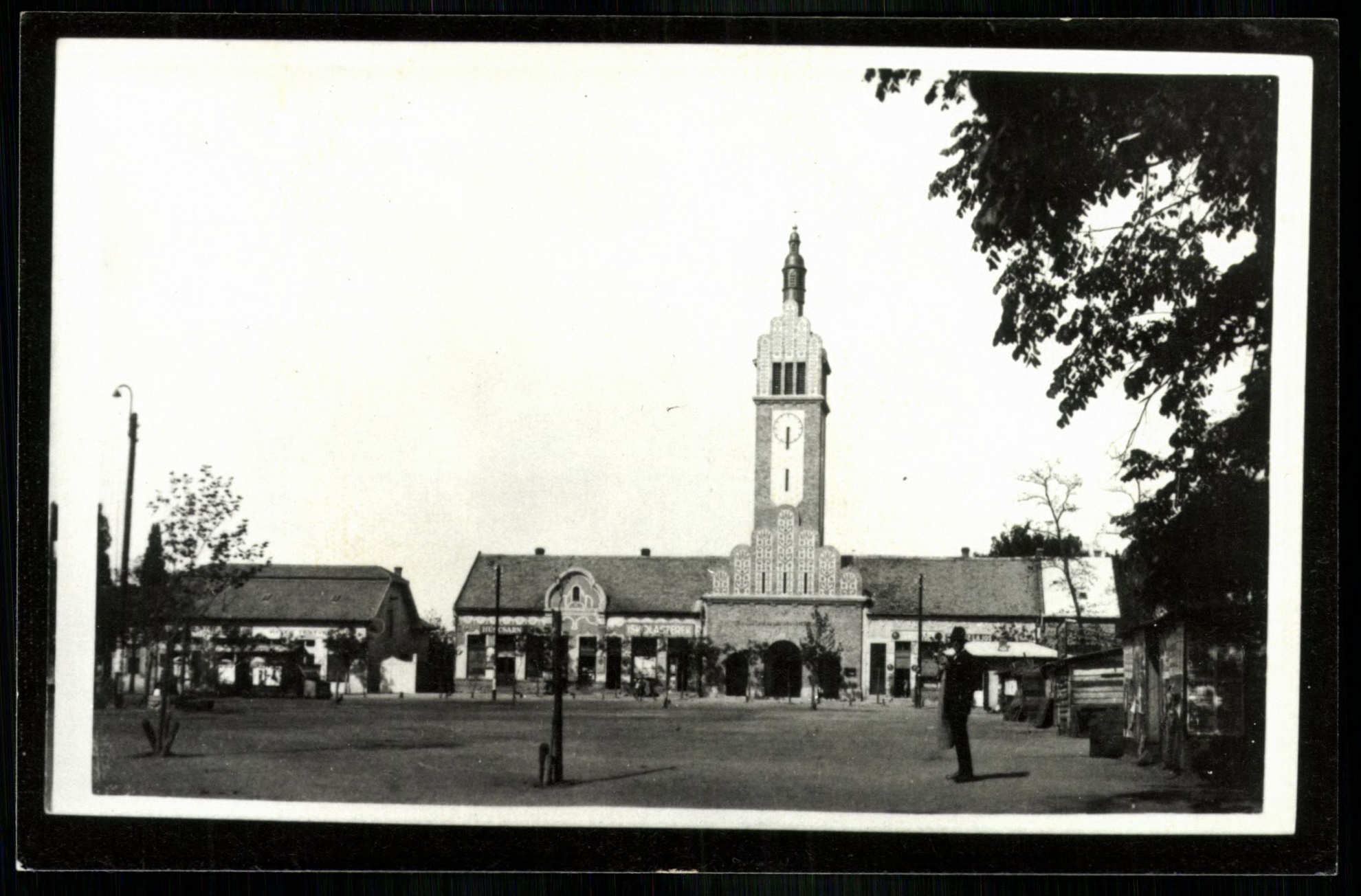 Rákosszentmihály; Ferend József tér, evangélikus templom (Magyar Kereskedelmi és Vendéglátóipari Múzeum CC BY-NC-ND)