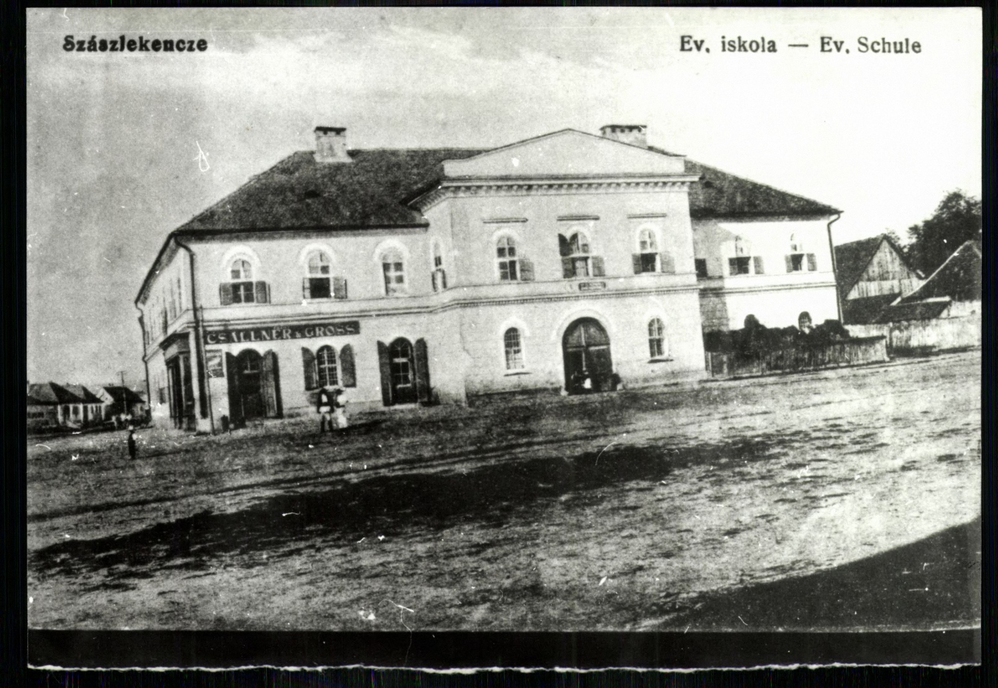 Szászlekence; Evangélikus iskola (Magyar Kereskedelmi és Vendéglátóipari Múzeum CC BY-NC-ND)
