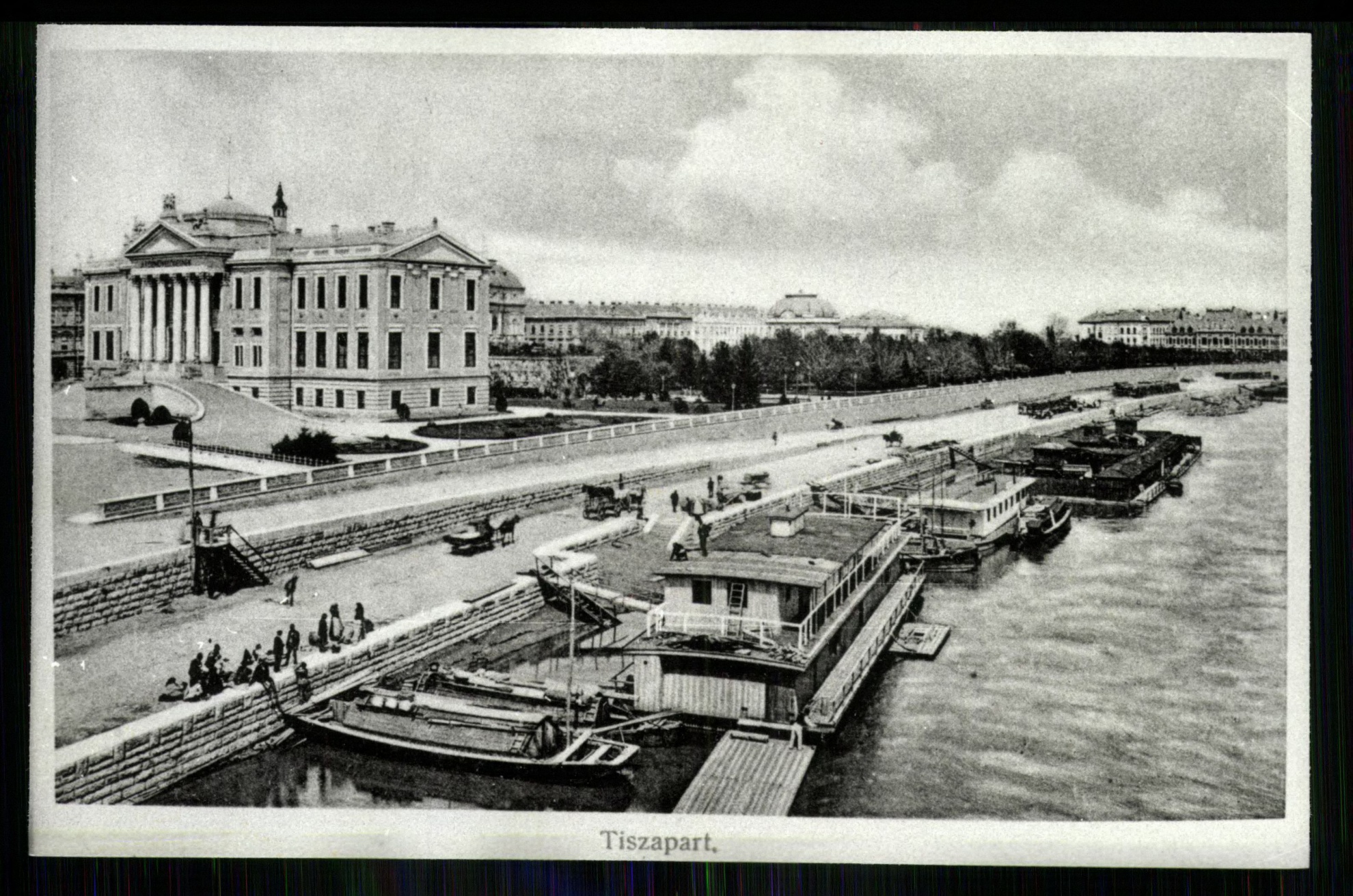 Szeged; Tiszapart (Magyar Kereskedelmi és Vendéglátóipari Múzeum CC BY-NC-ND)