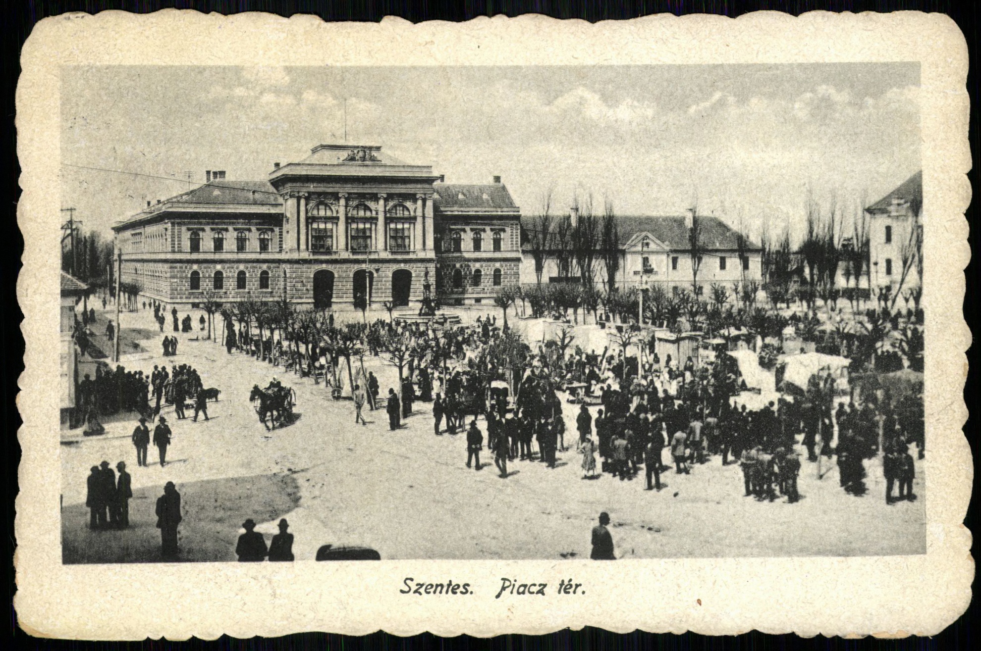 Szentes; Piac tér (Magyar Kereskedelmi és Vendéglátóipari Múzeum CC BY-NC-ND)