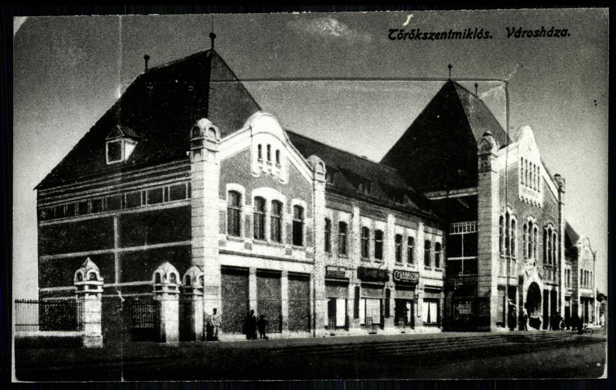 Törökszentmiklós; Városháza (Magyar Kereskedelmi és Vendéglátóipari Múzeum CC BY-NC-ND)