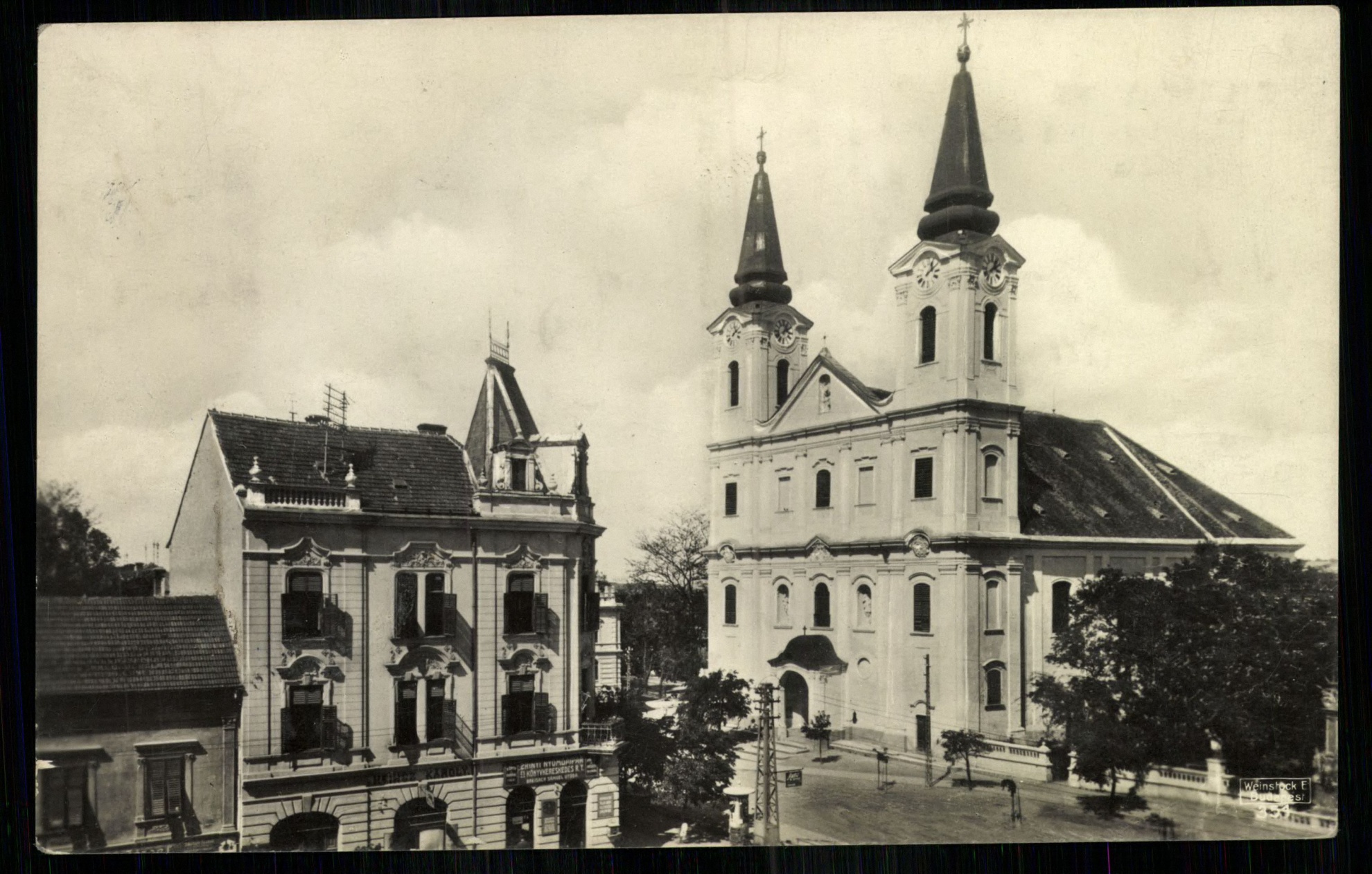 Zalaegerszeg; Római katolikus plébániatemplom és a városháza (Magyar Kereskedelmi és Vendéglátóipari Múzeum CC BY-NC-ND)