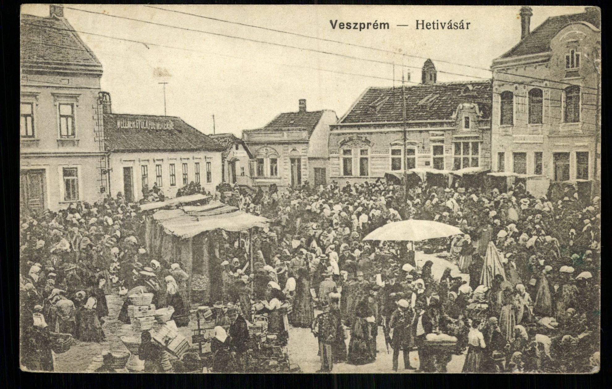 Veszprém; Hetivásár (Magyar Kereskedelmi és Vendéglátóipari Múzeum CC BY-NC-ND)