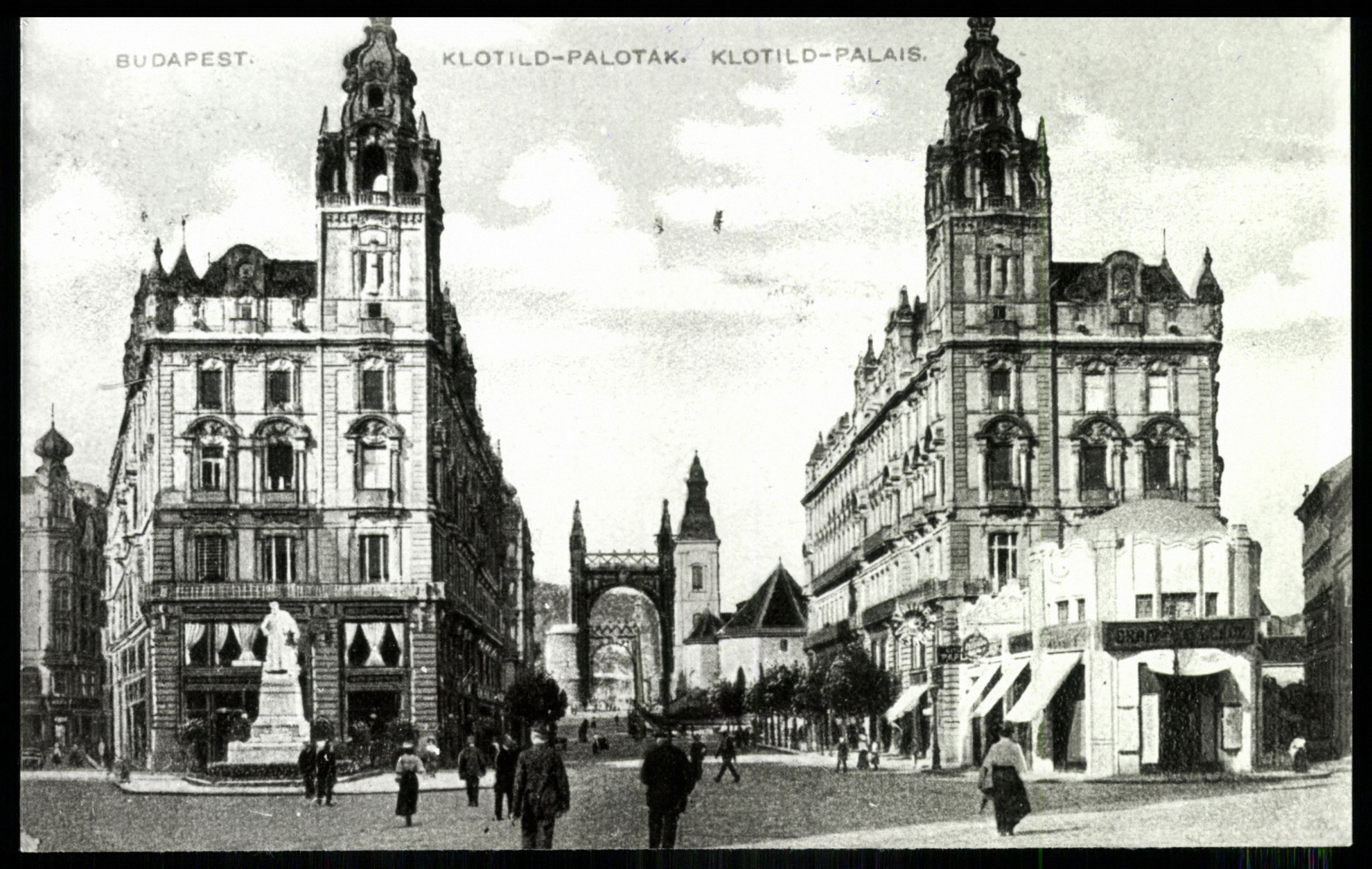 Budapest Klotild palota. Balon a Belvárosi Kávéház (Magyar Kereskedelmi és Vendéglátóipari Múzeum CC BY-NC-ND)