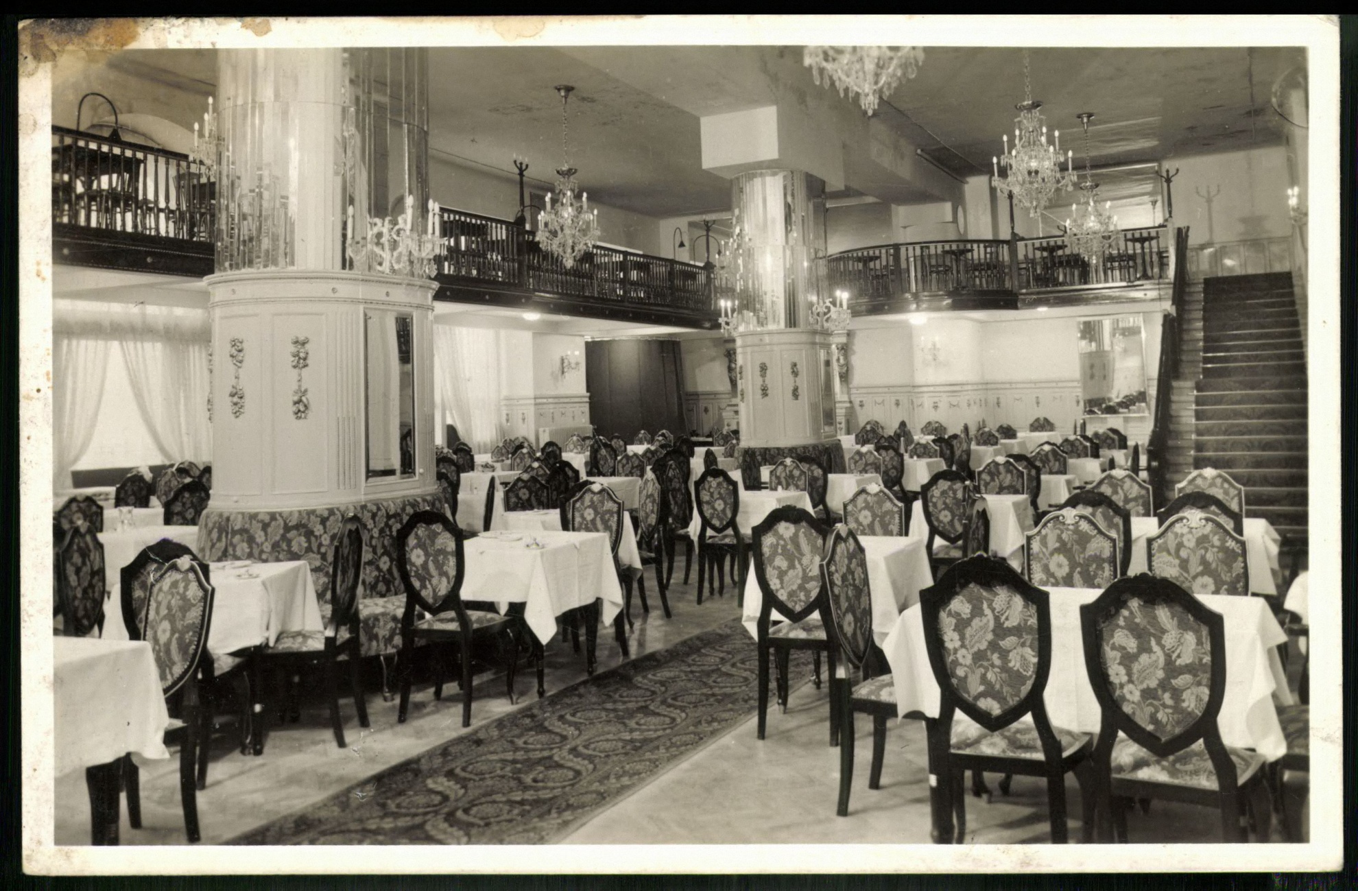 Hotel Bristol Budapest, Cafe-Restaurant (Magyar Kereskedelmi és Vendéglátóipari Múzeum CC BY-NC-ND)