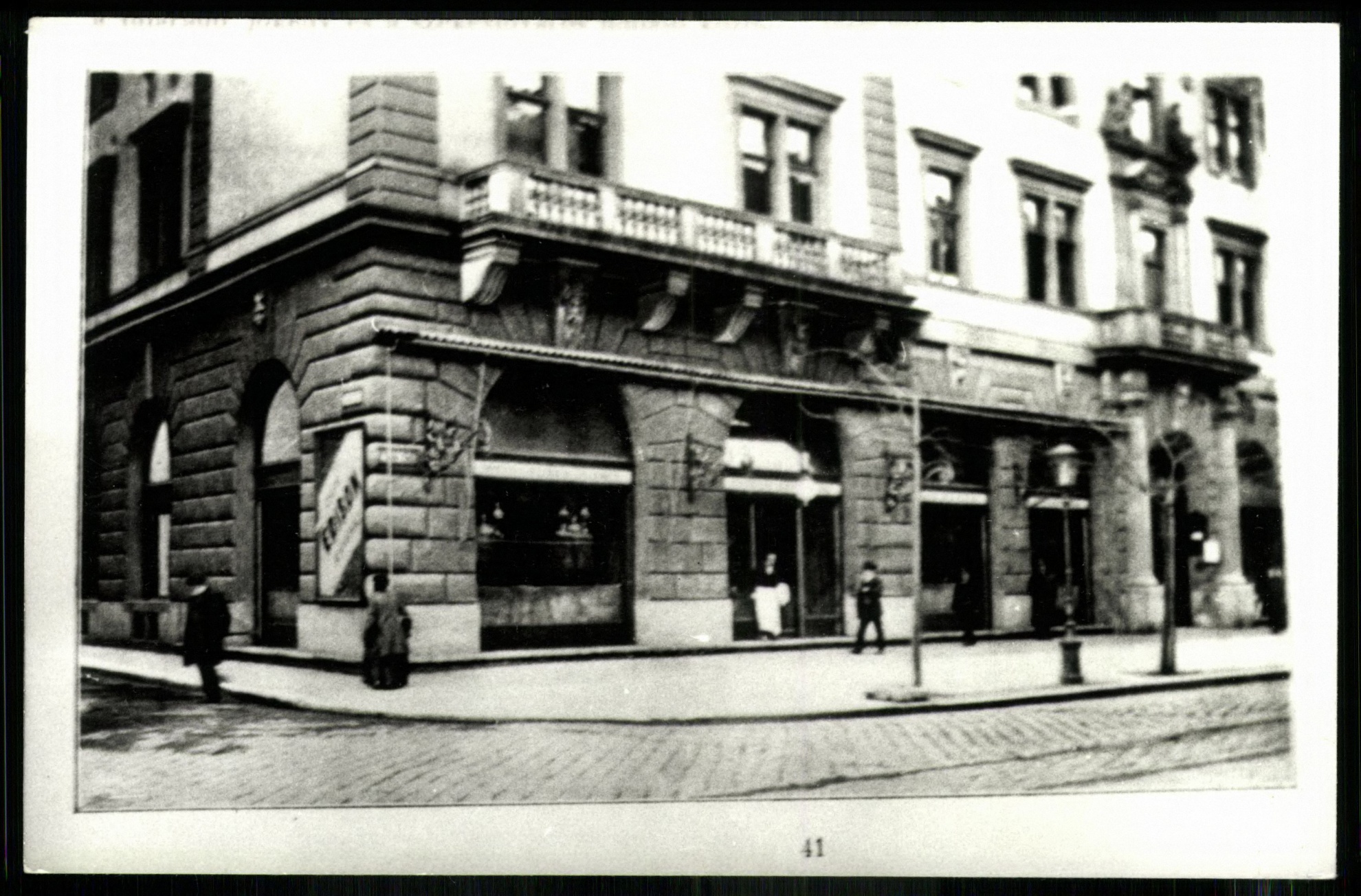 „Edison” Kávéház (Magyar Kereskedelmi és Vendéglátóipari Múzeum CC BY-NC-ND)