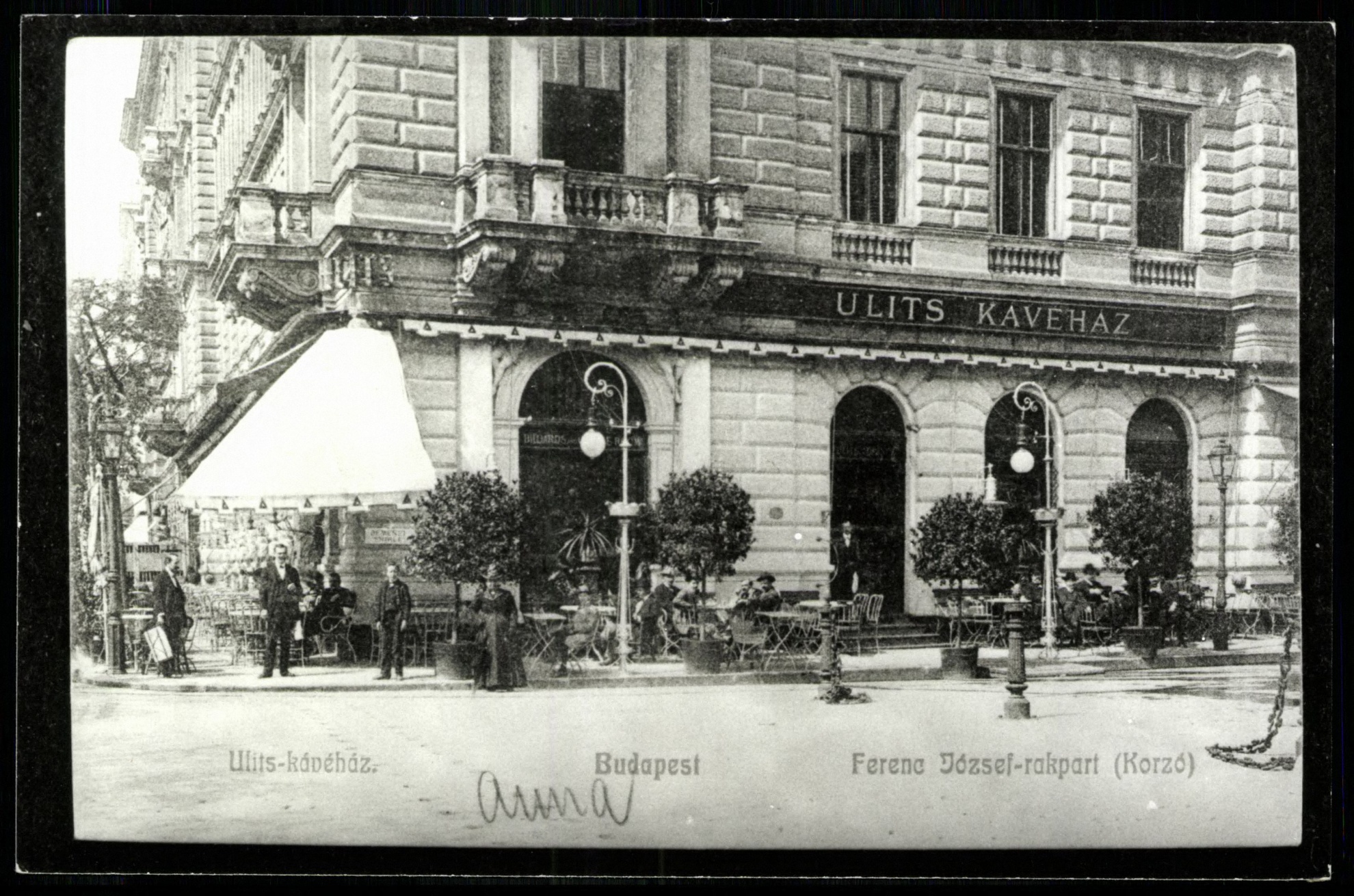 Ulits kávéház. Budapest, Ferenc József-rakpart (Korzó) (Magyar Kereskedelmi és Vendéglátóipari Múzeum CC BY-NC-ND)
