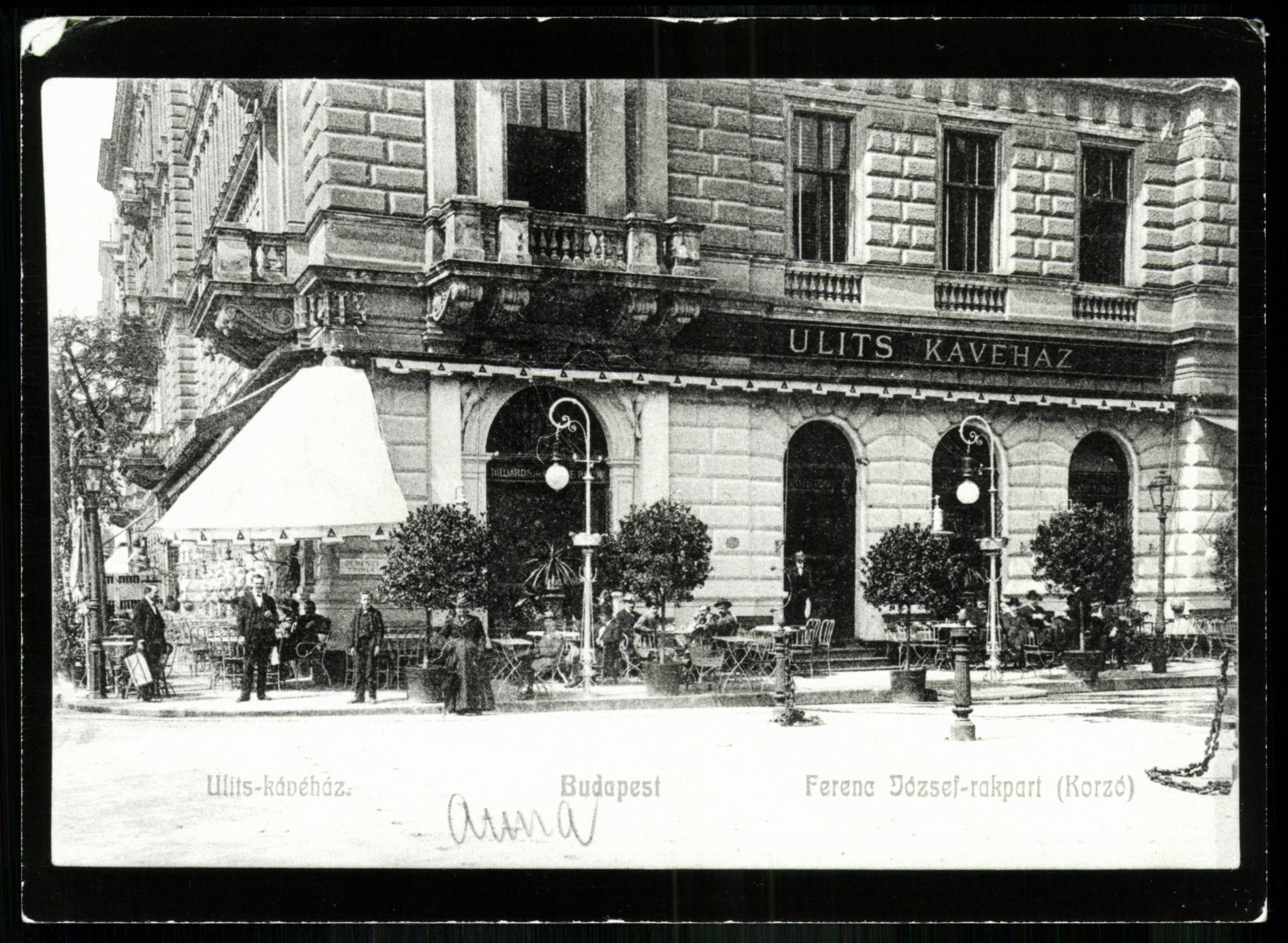Ulits kávéház. Budapest, Ferenc József-rakpart (Korzó) (Magyar Kereskedelmi és Vendéglátóipari Múzeum CC BY-NC-ND)